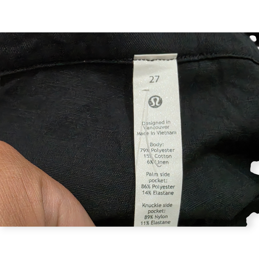 Pantalon Lululemon Talla 27 Negro Con Ajuste En Tobillo