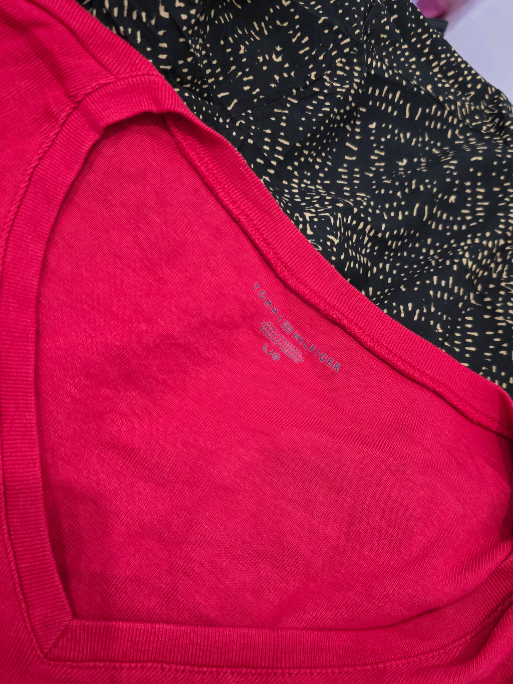 Playera Tommy Hilfiger Grande L Manga Corta Color Rojo