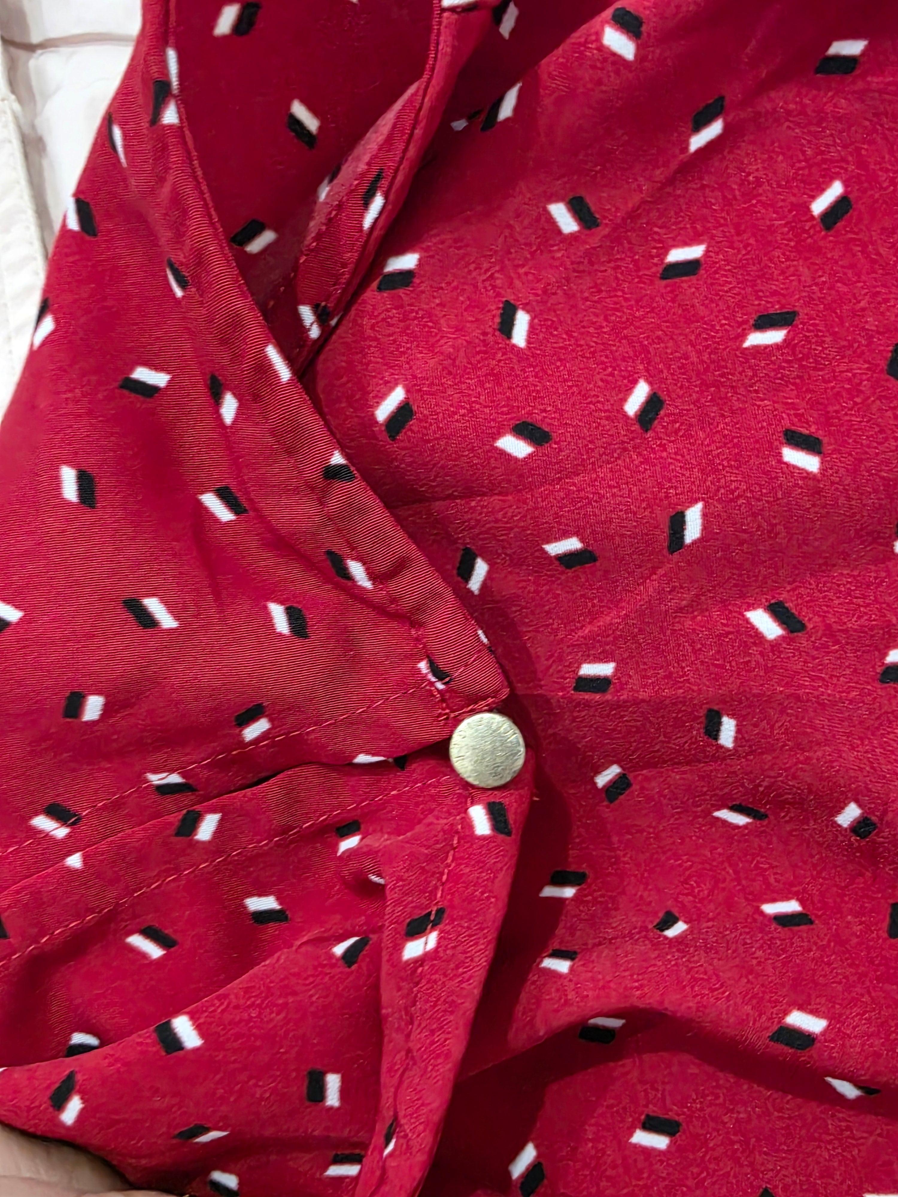 Blusa Tommy Hilfiger Xxl Roja Con Figuras Manga 3/4