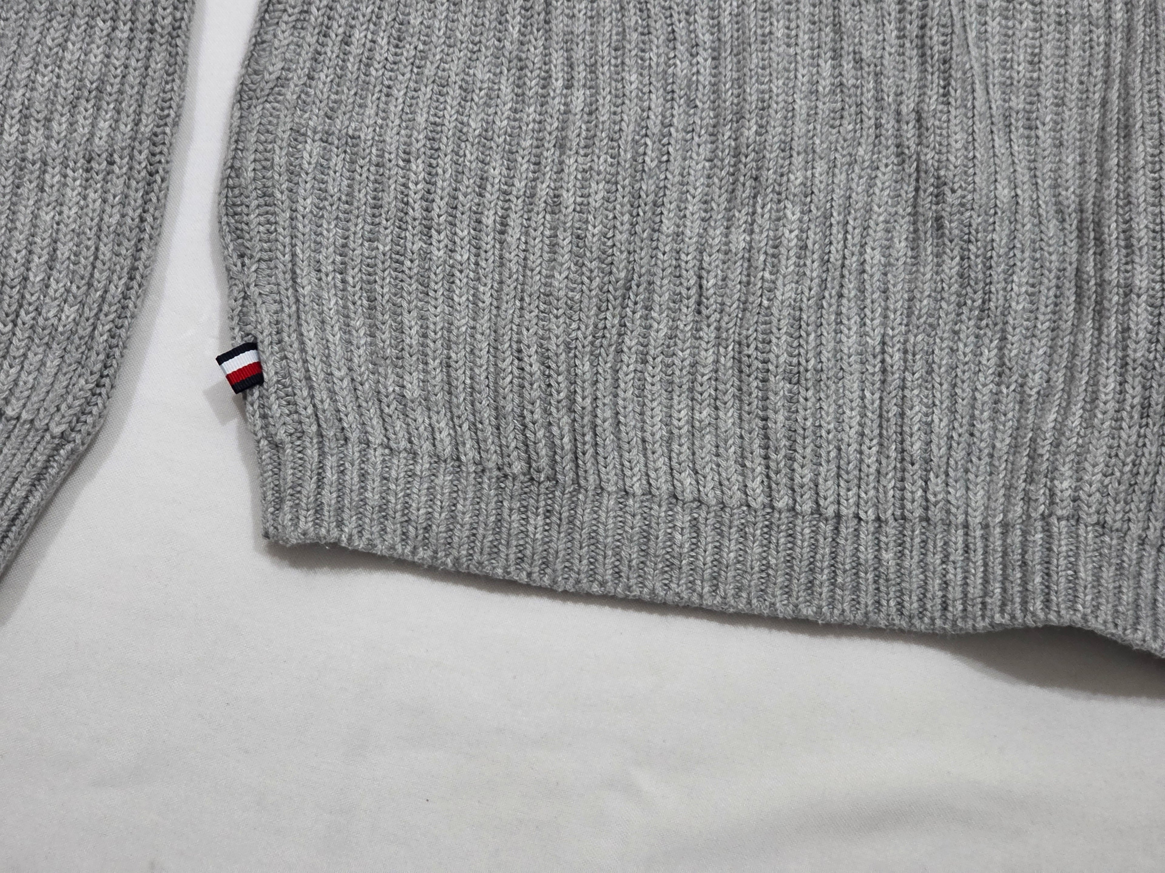Sueter Tommy Hilfiger Mediana M Plateado De Mujer