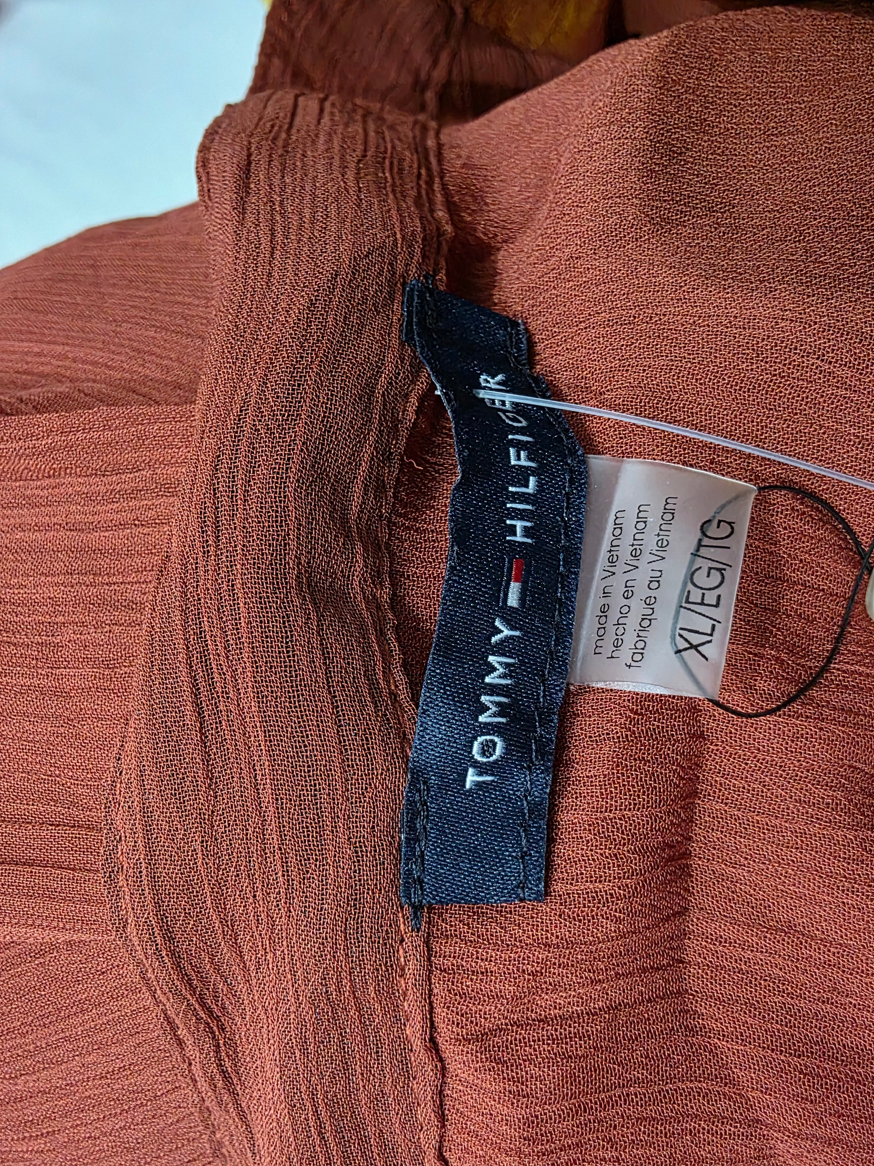 Blusa Tommy Hilfiger D Mujer Con Olanes Xgrande Xl Terracota
