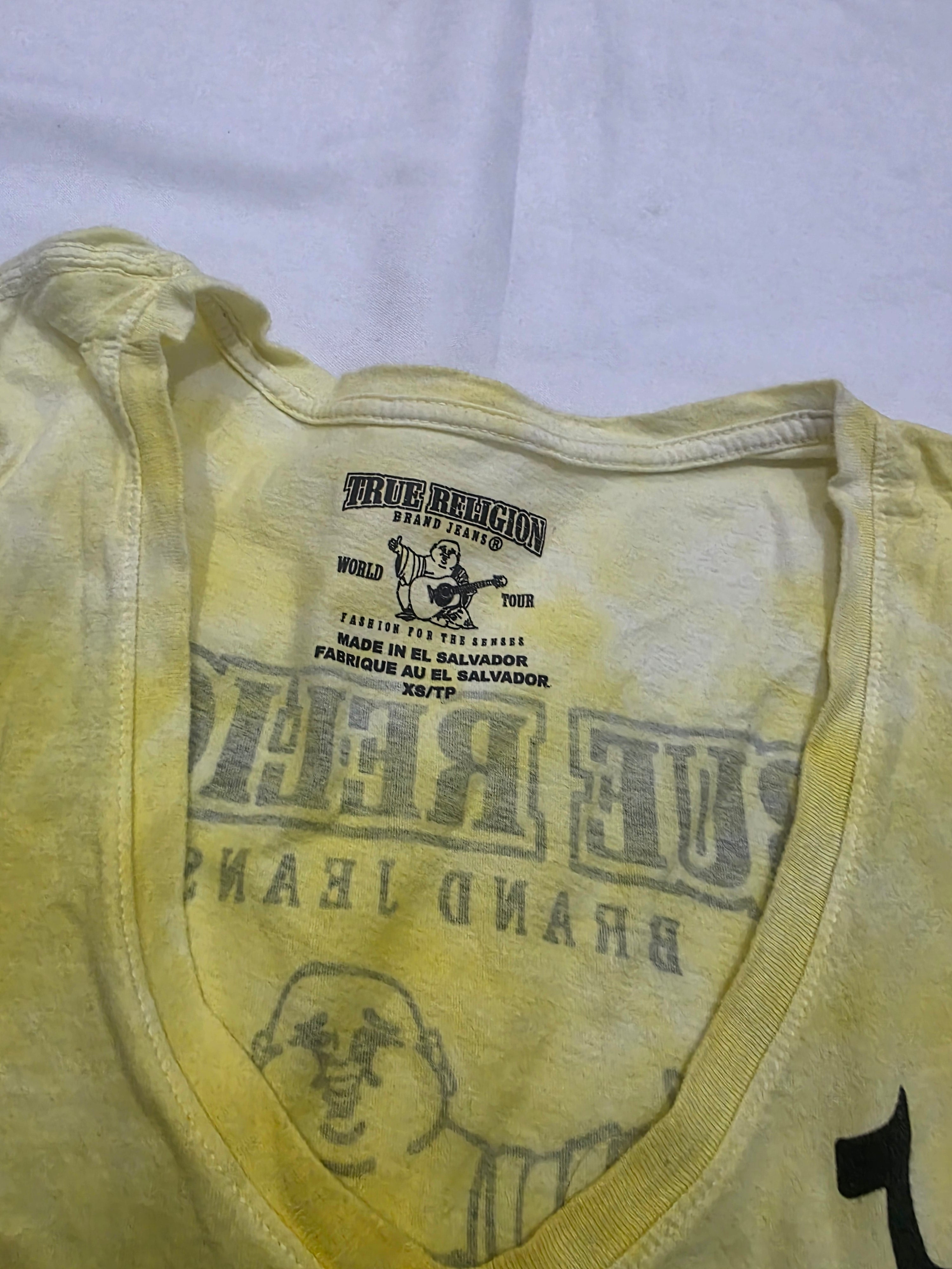 Playera True Religion de Mujer manga corta amarillo Tie dye
