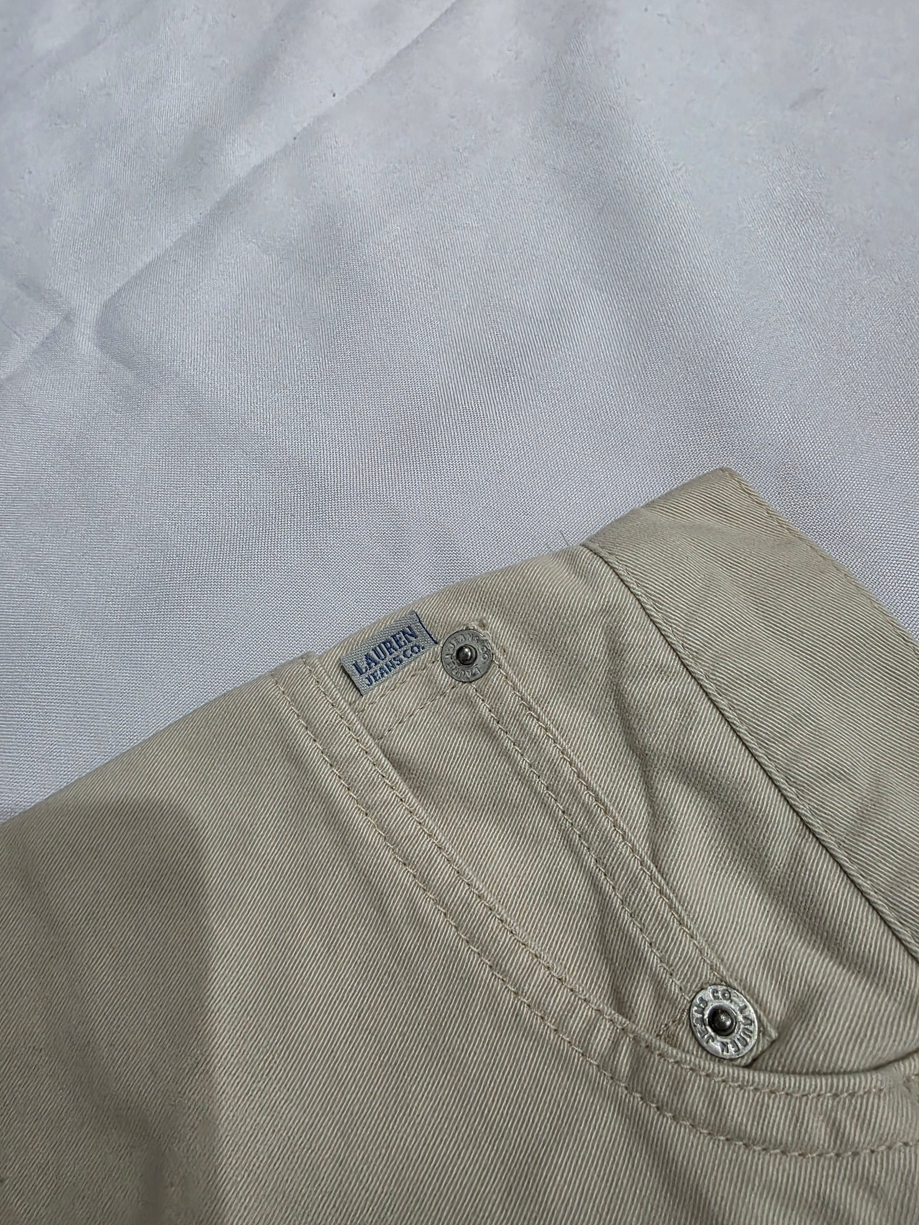 Bermuda Ralph Lauren de Mujrr talla 8 cafe claro