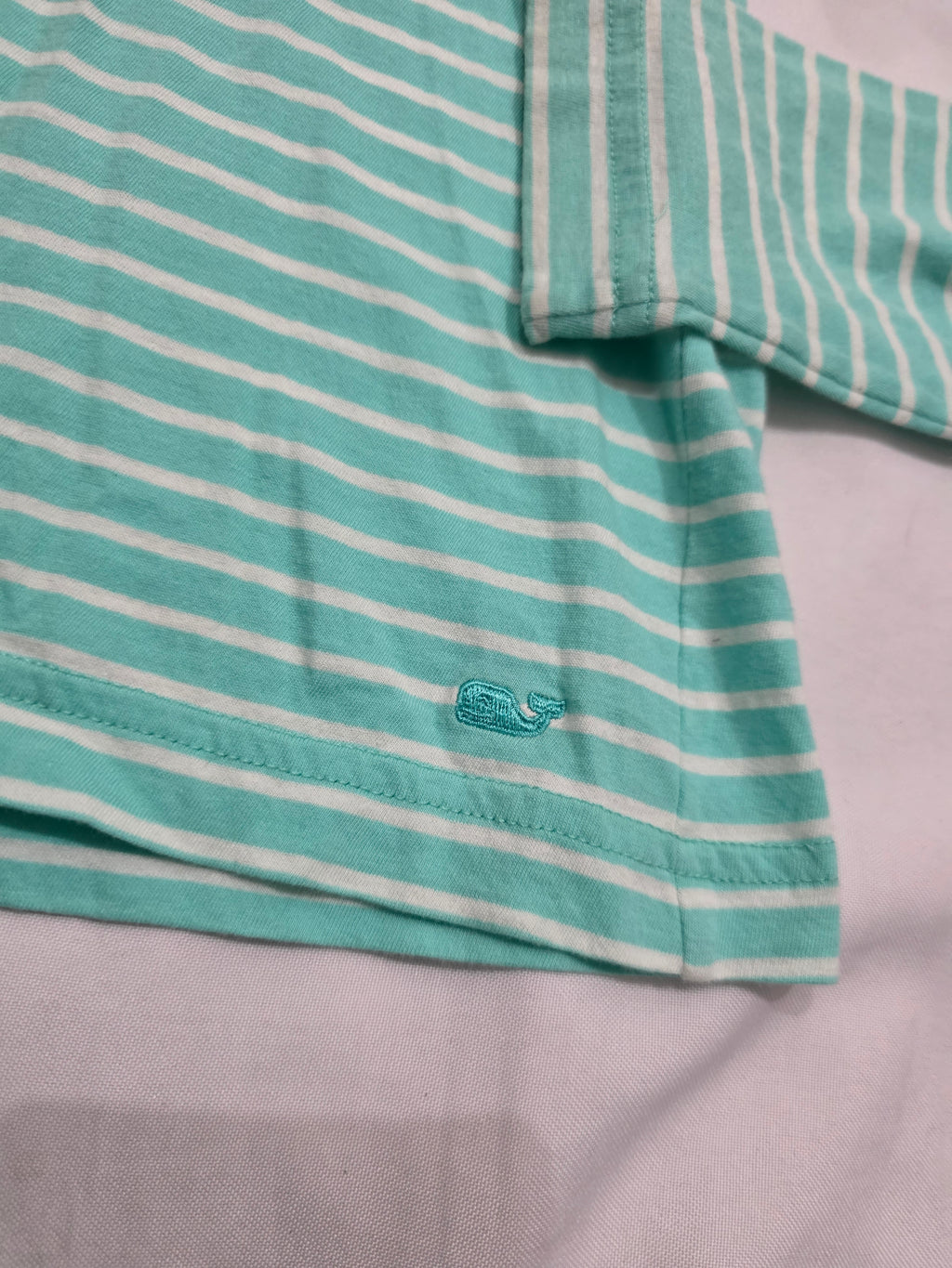 Playera Vineyard Vines turtle neck rayas color menta