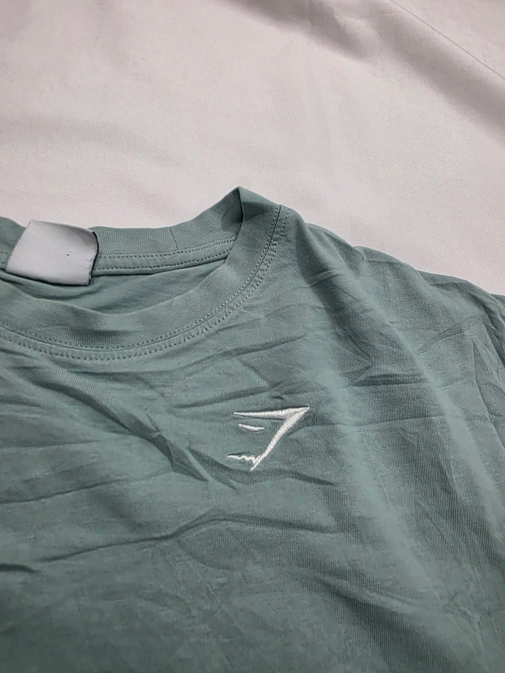Playera GymShark de Mujer manga corta verde opaco