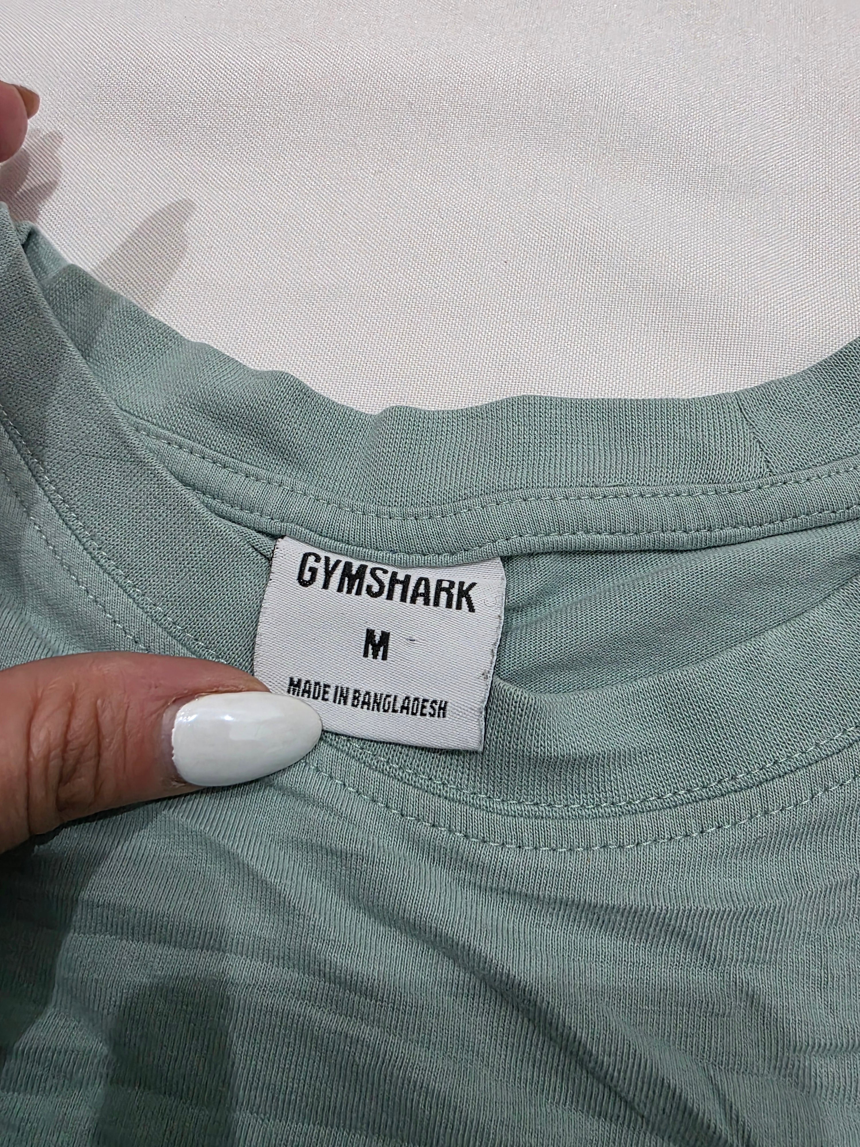 Playera GymShark de Mujer manga corta verde opaco
