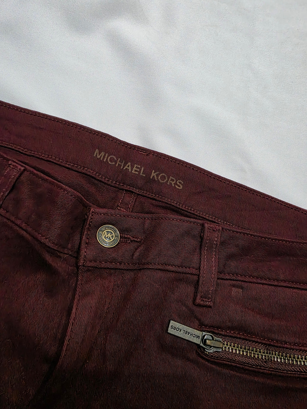 Pantalon Michael Kors talla 14 Skinny color vino