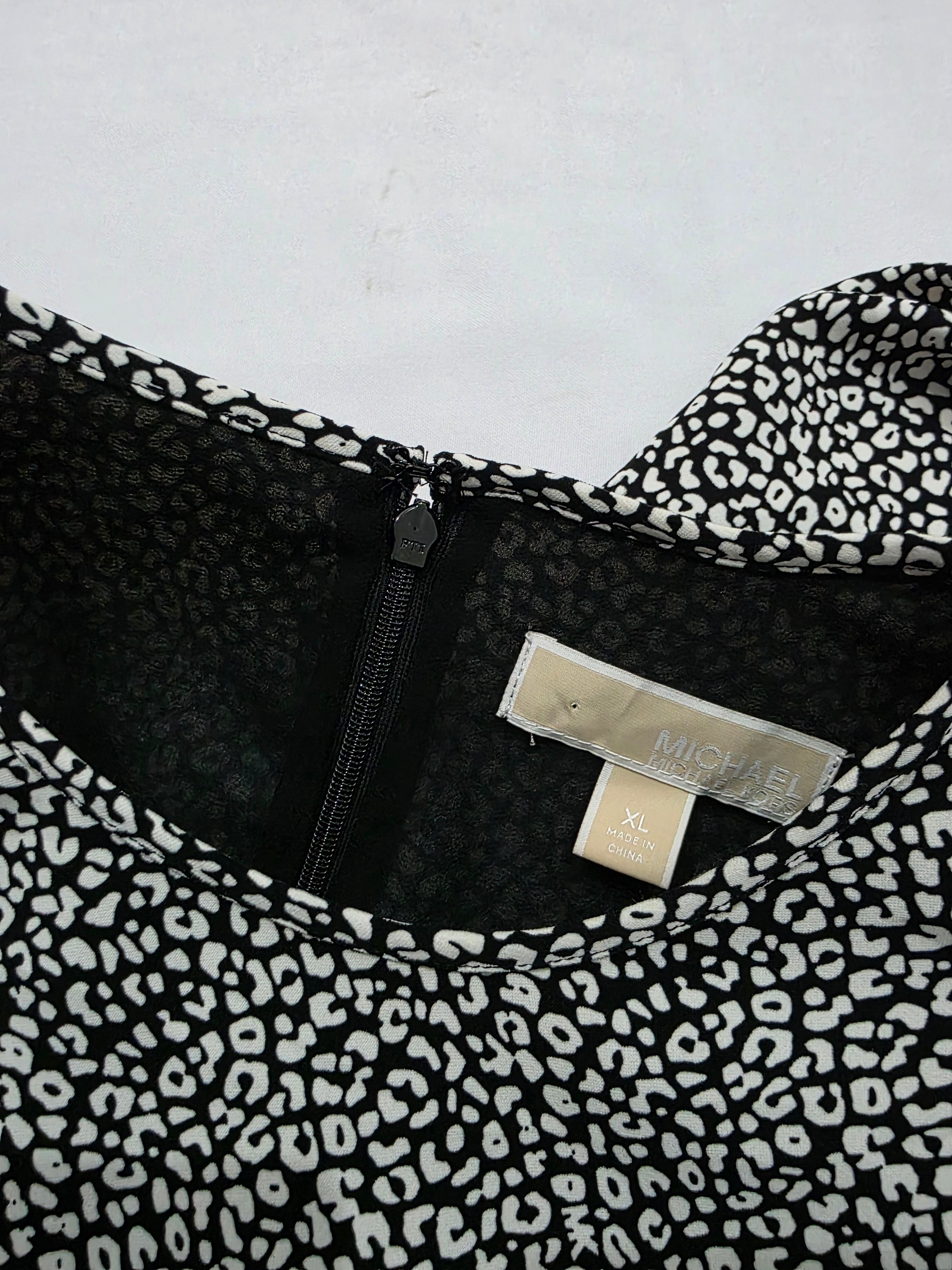 Vestido Michael Kors animal print negro/blanco