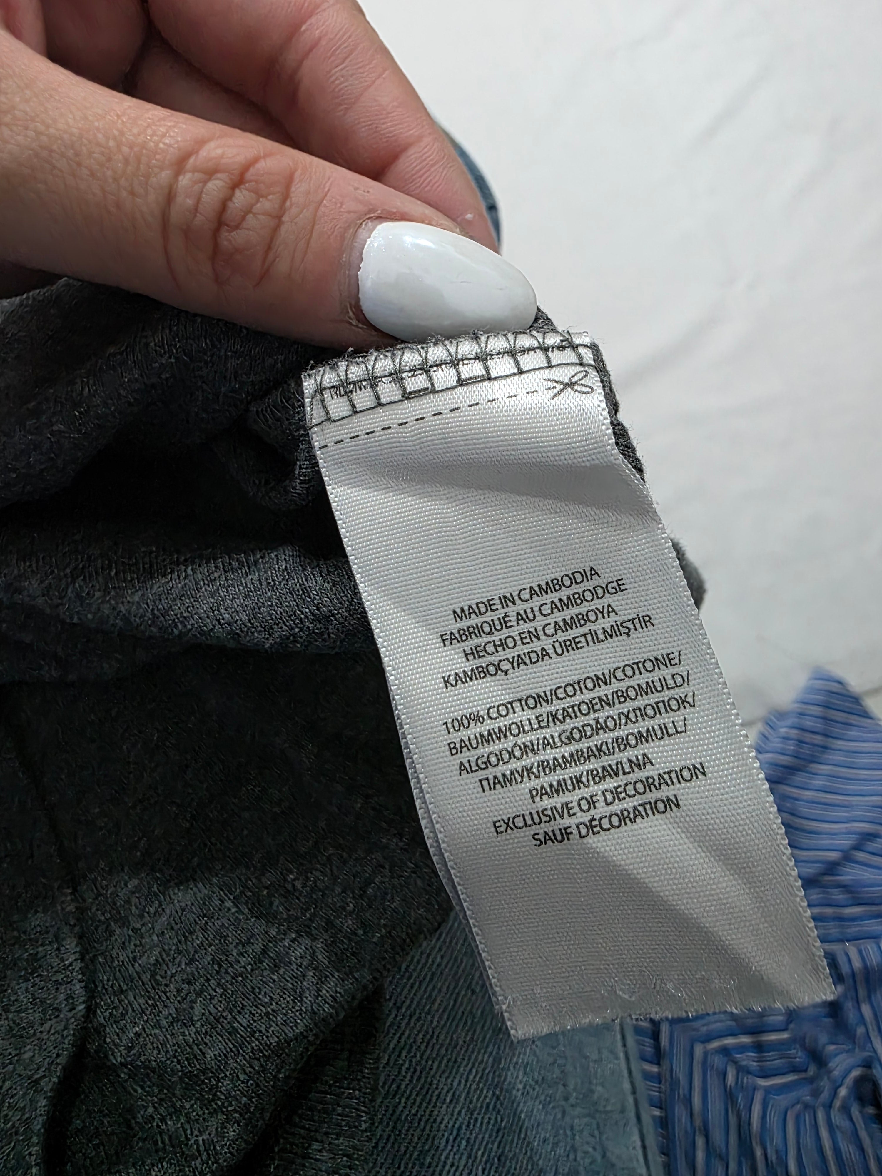Playera Polo Ralph Lauren gris manga larga poni blanco