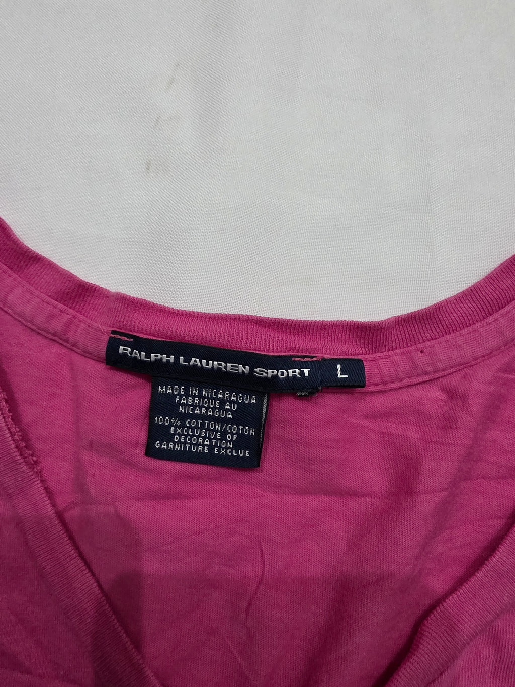 Playera Ralph lauren Sport color rosa oscuro poni amarillo