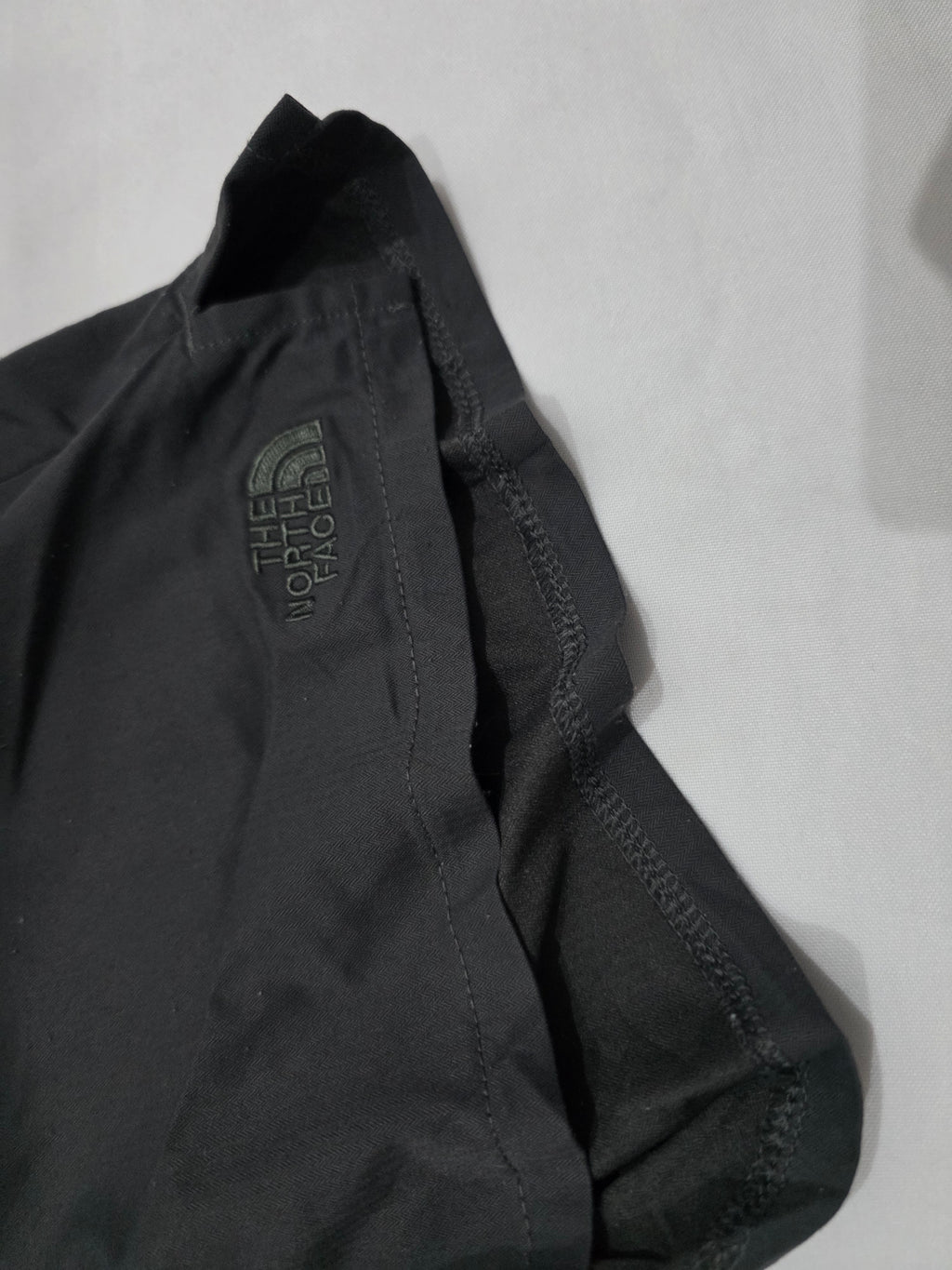 Short The North Face gris oscuro de Mujer