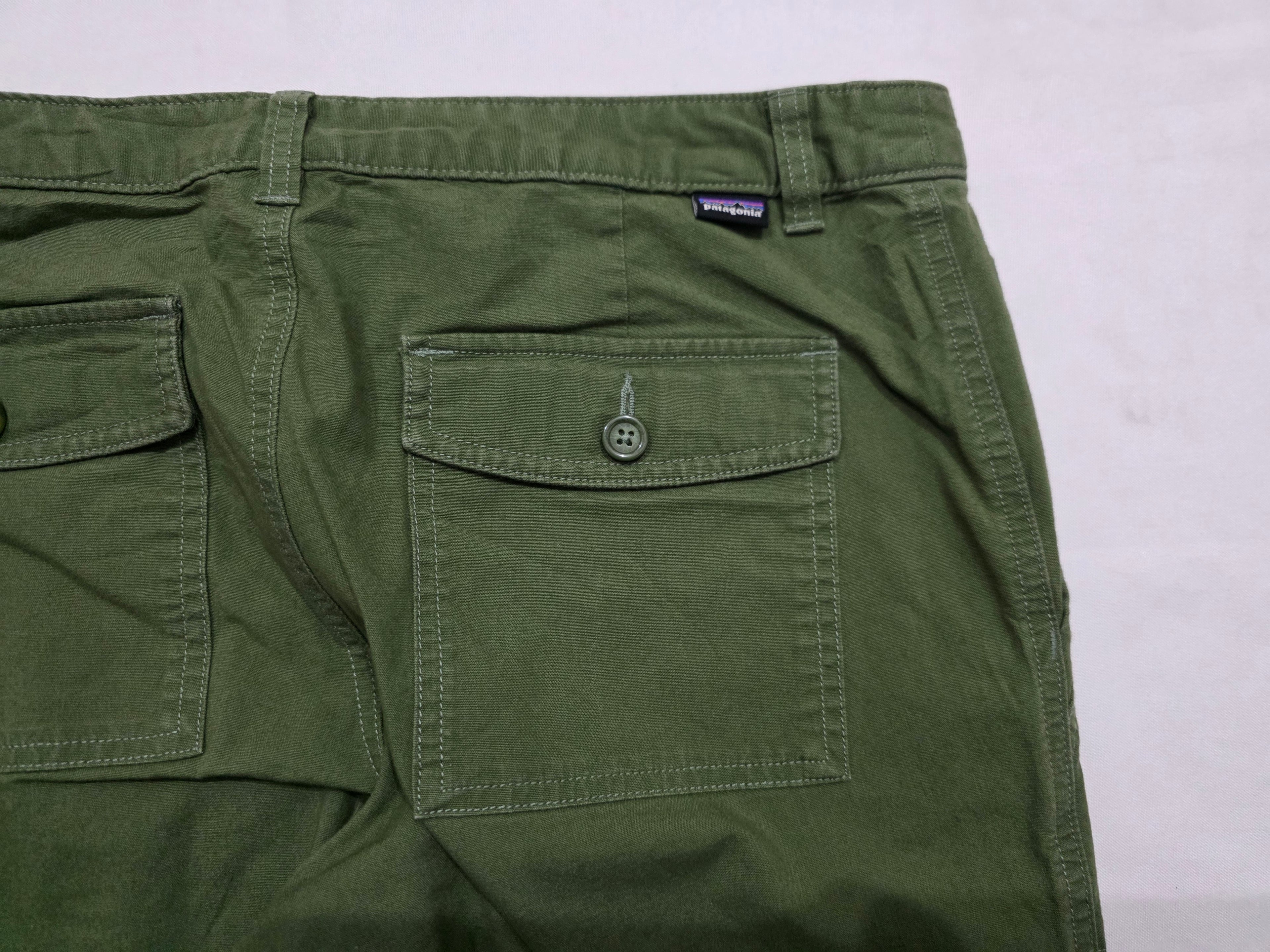 Pantalon Patagonia color verde de Mujer talla 8