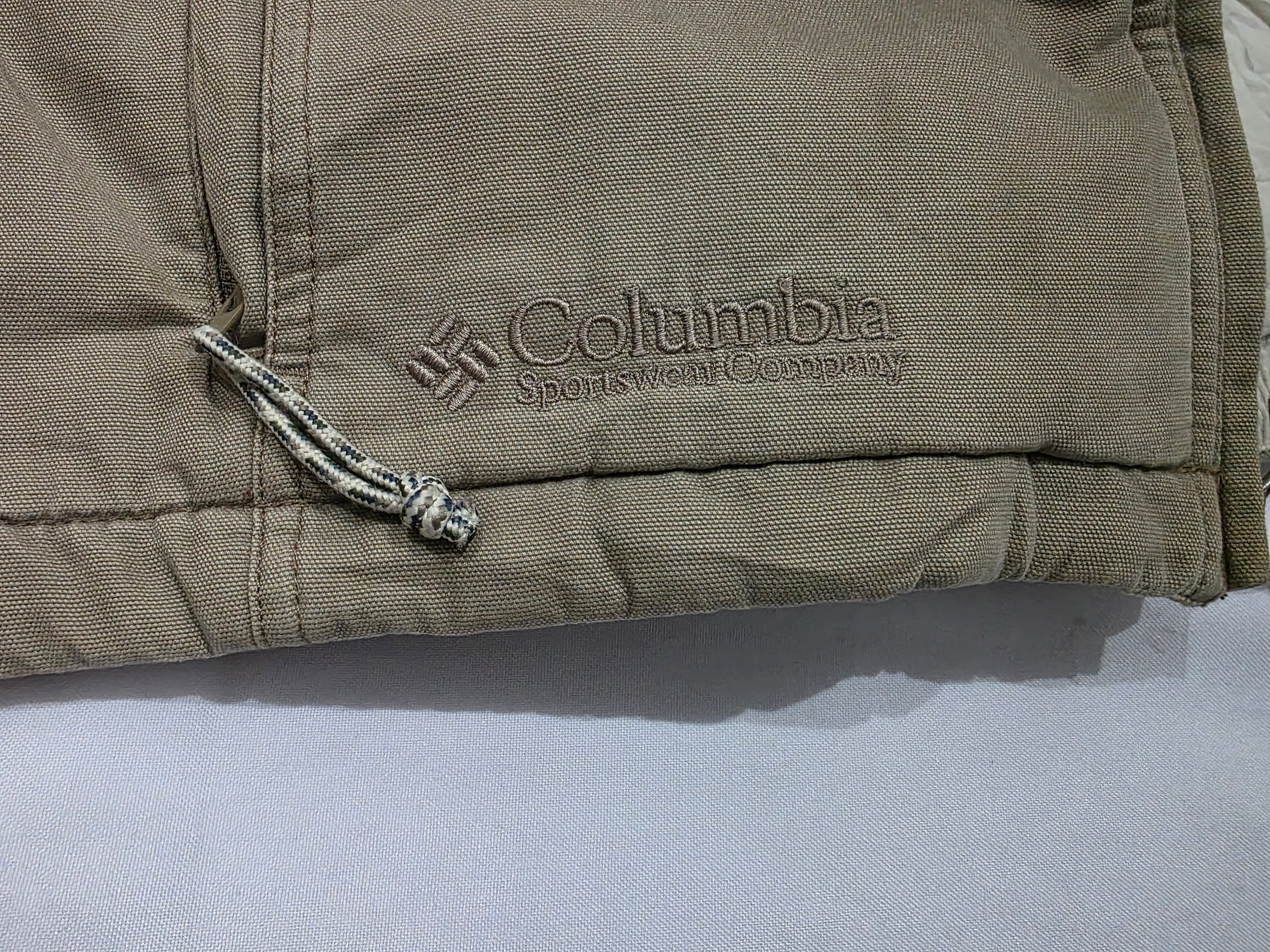 Chamarra Columbia Authentic active de Mujer cafe