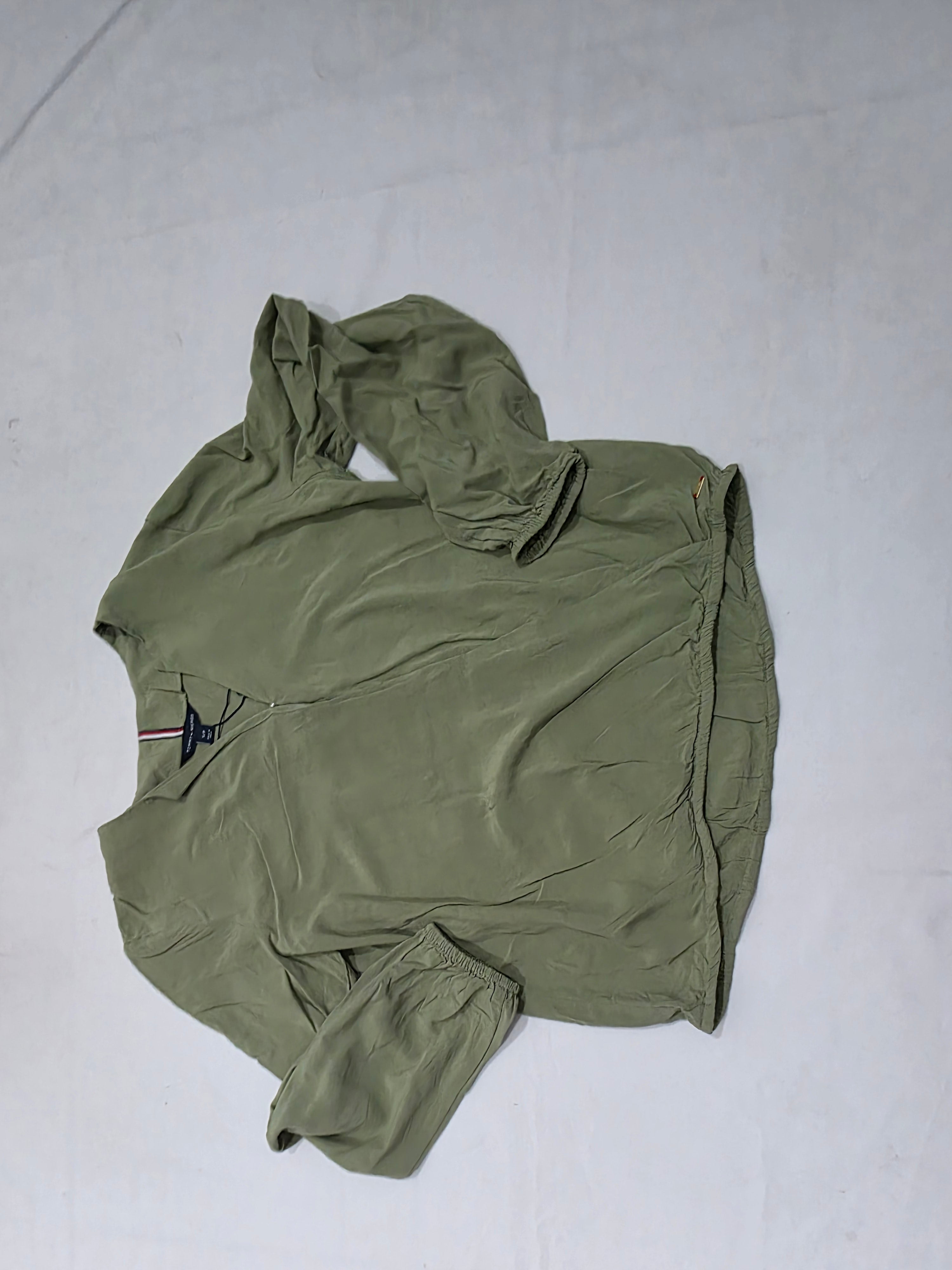 Blusa Tommy Hilfiger de Mujer talla Chica color verde manga larga