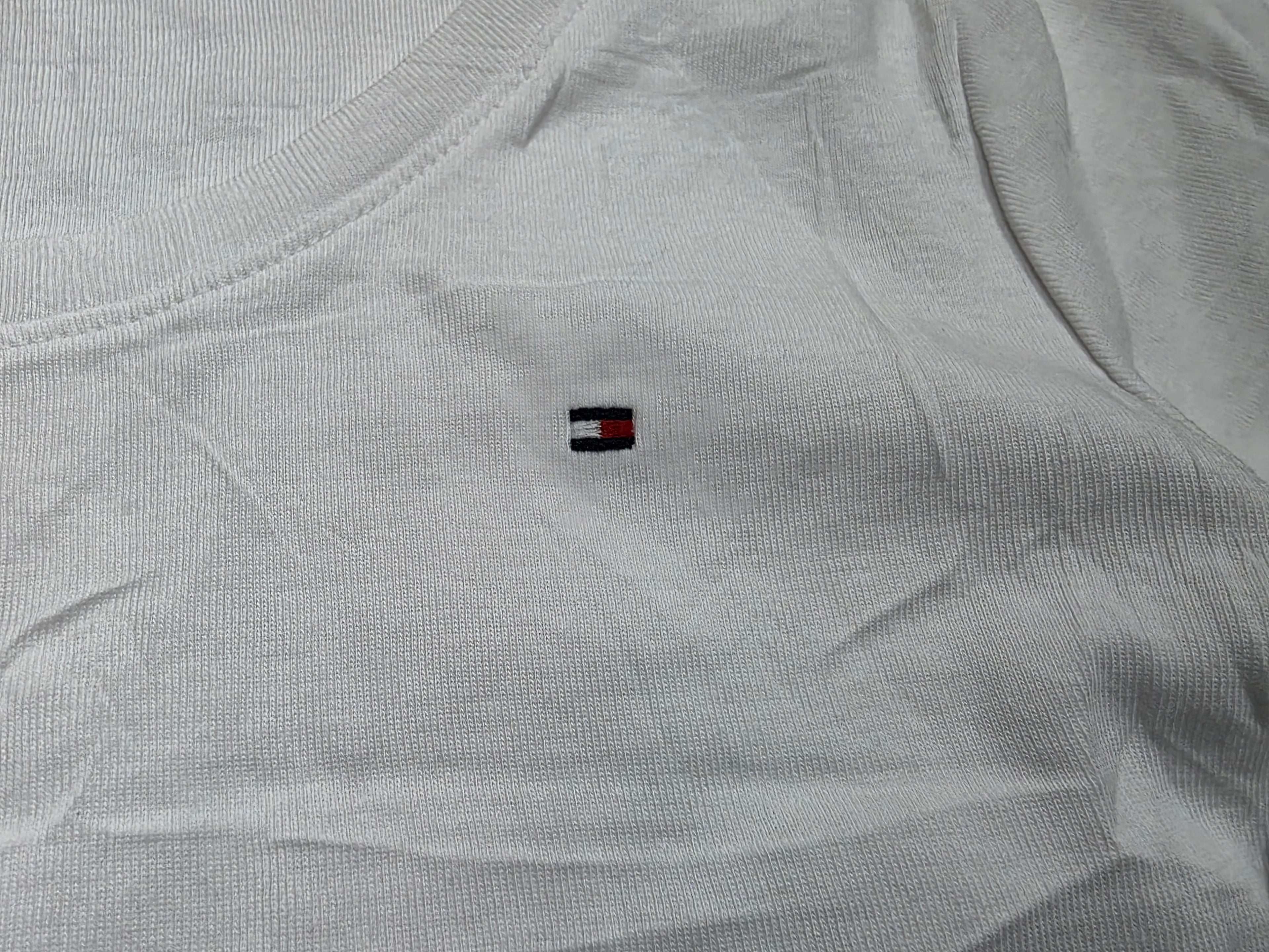 Playera Tommy Hilfiger manga corta de Mujer Mediana blanca