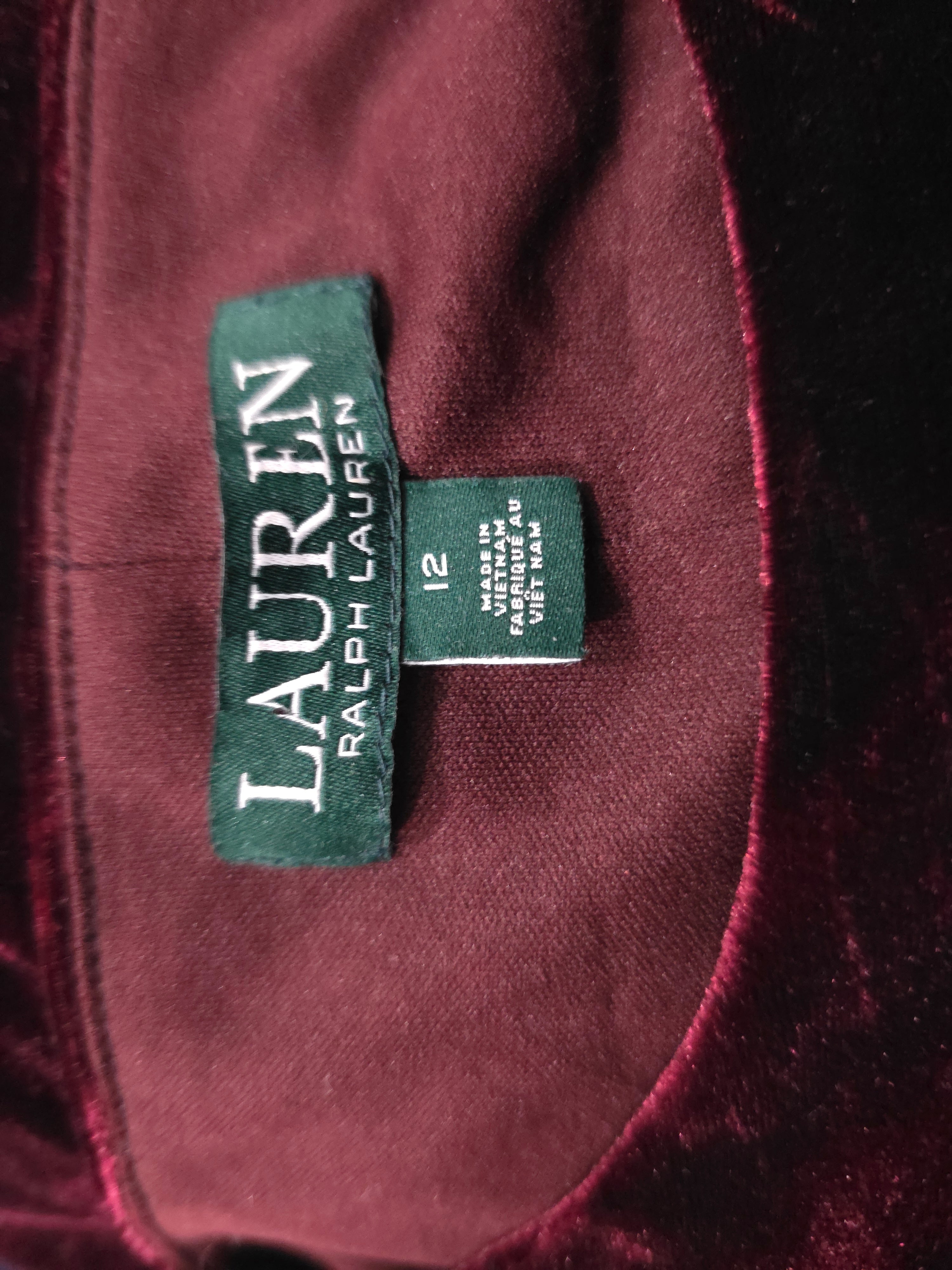 Vestido de terciopelo Ralph lauren color vino hombros descubiertos