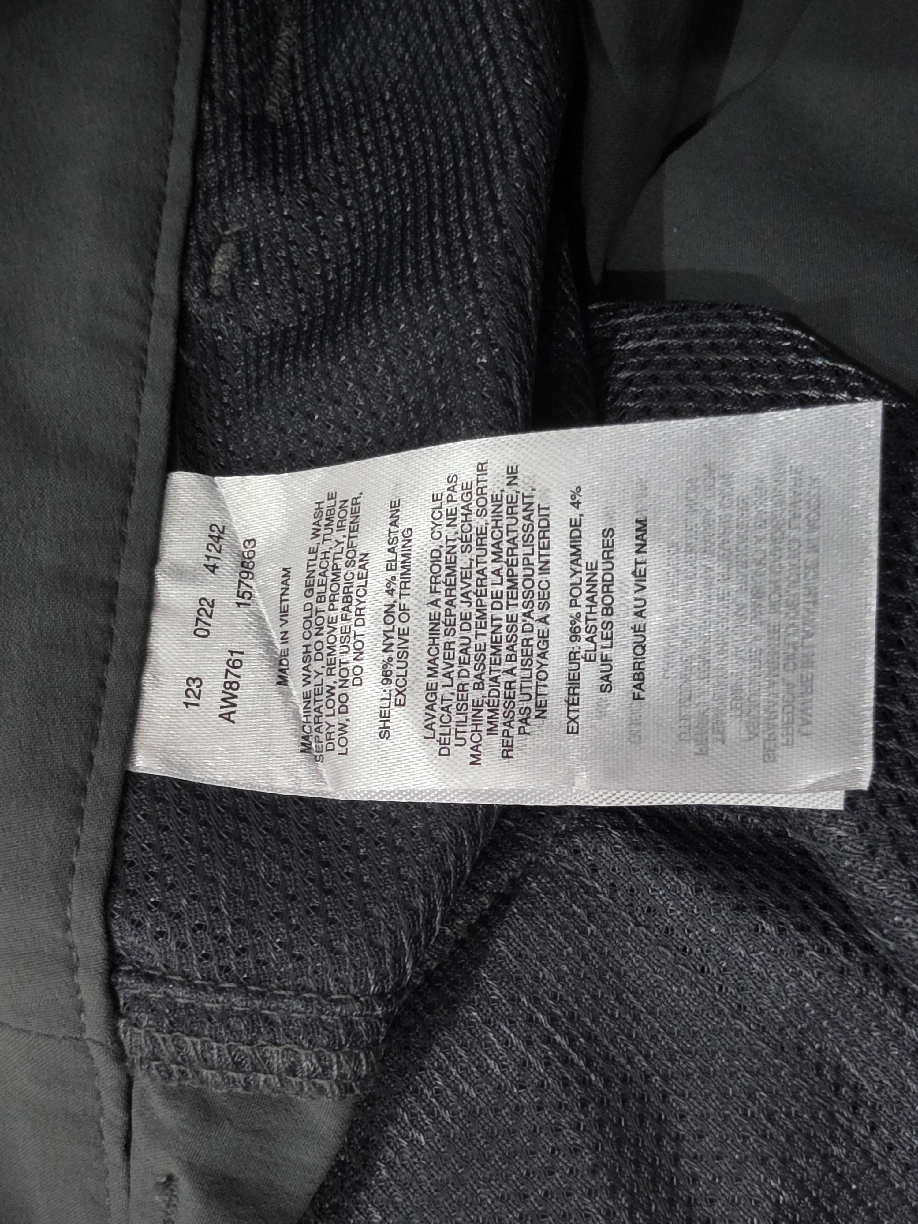 Pantalon Columbia de Mujer talla 24W Straight color gris
