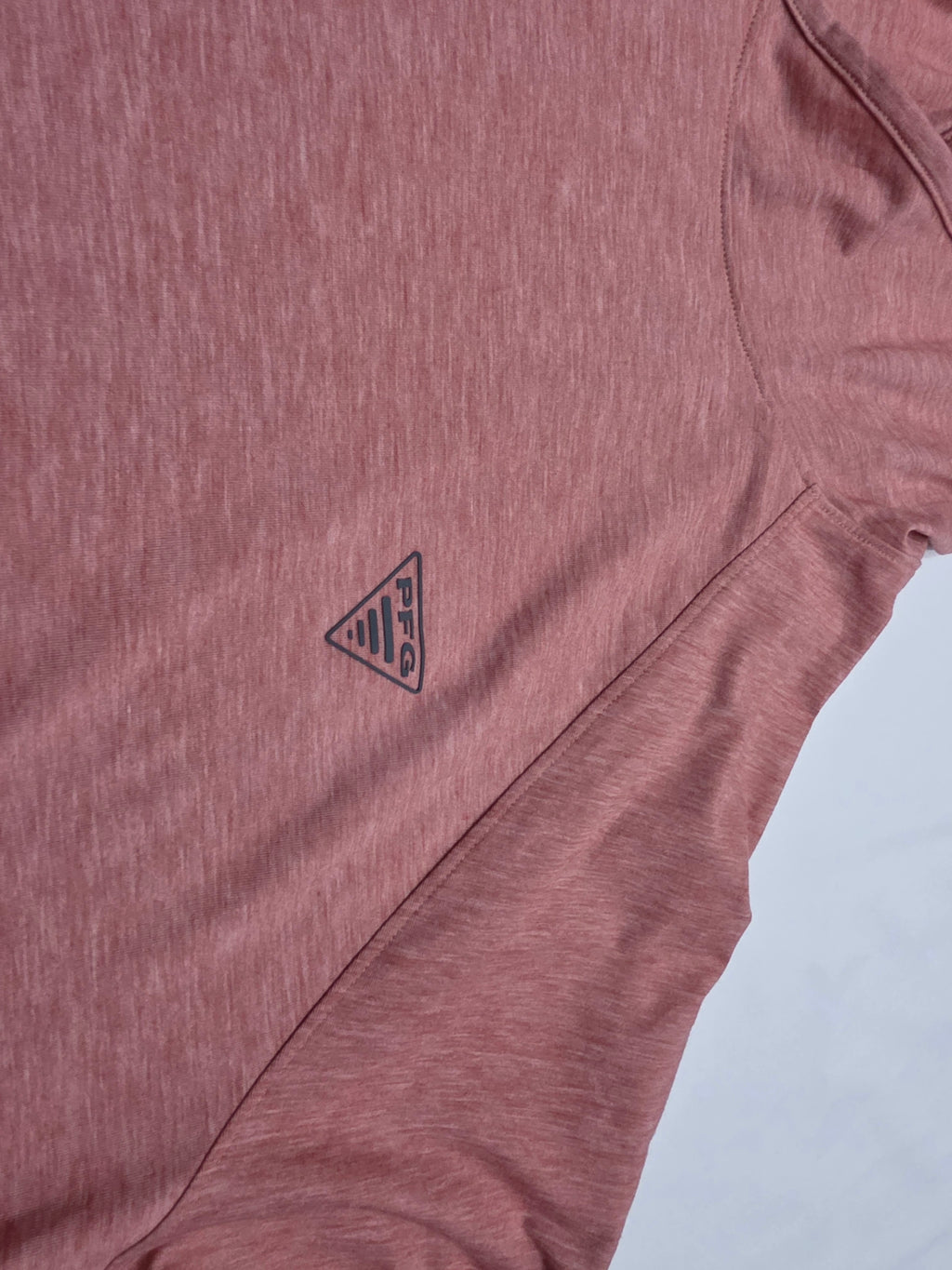 Playera con gorro Columbia Talla XXLde Mujer PFG coral.oscuro