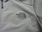 Chamarra The North Face Mujer XS Gris con Forro Polar WindWall morado