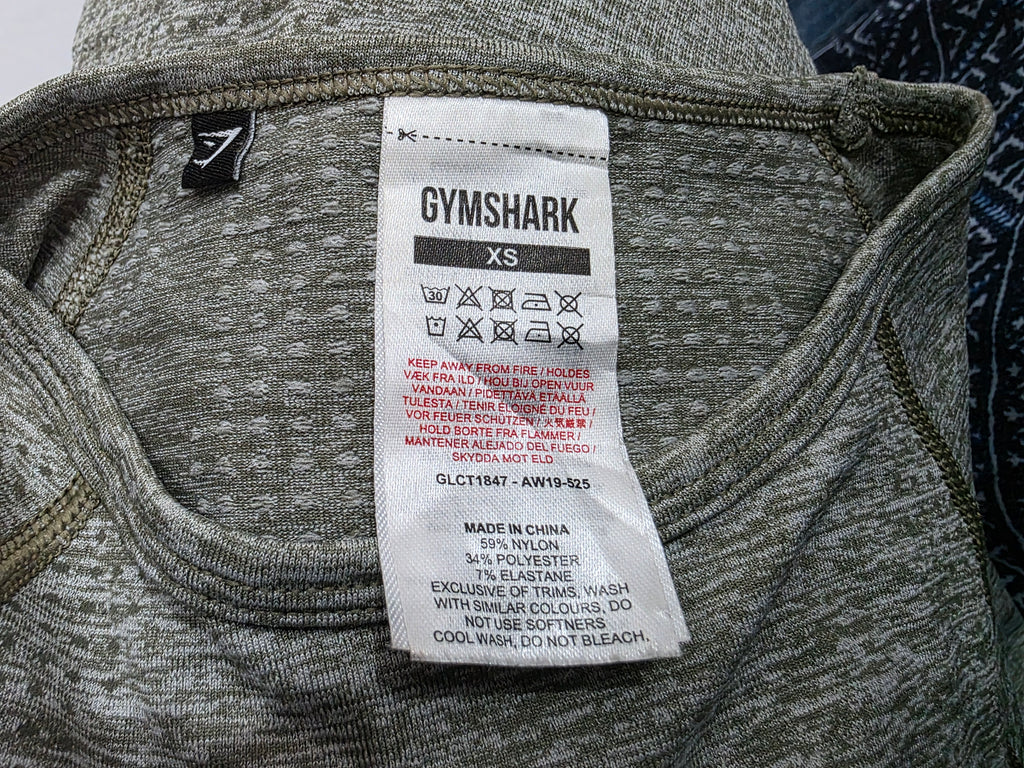 Playera GymShark verde jaspeado Crop Top