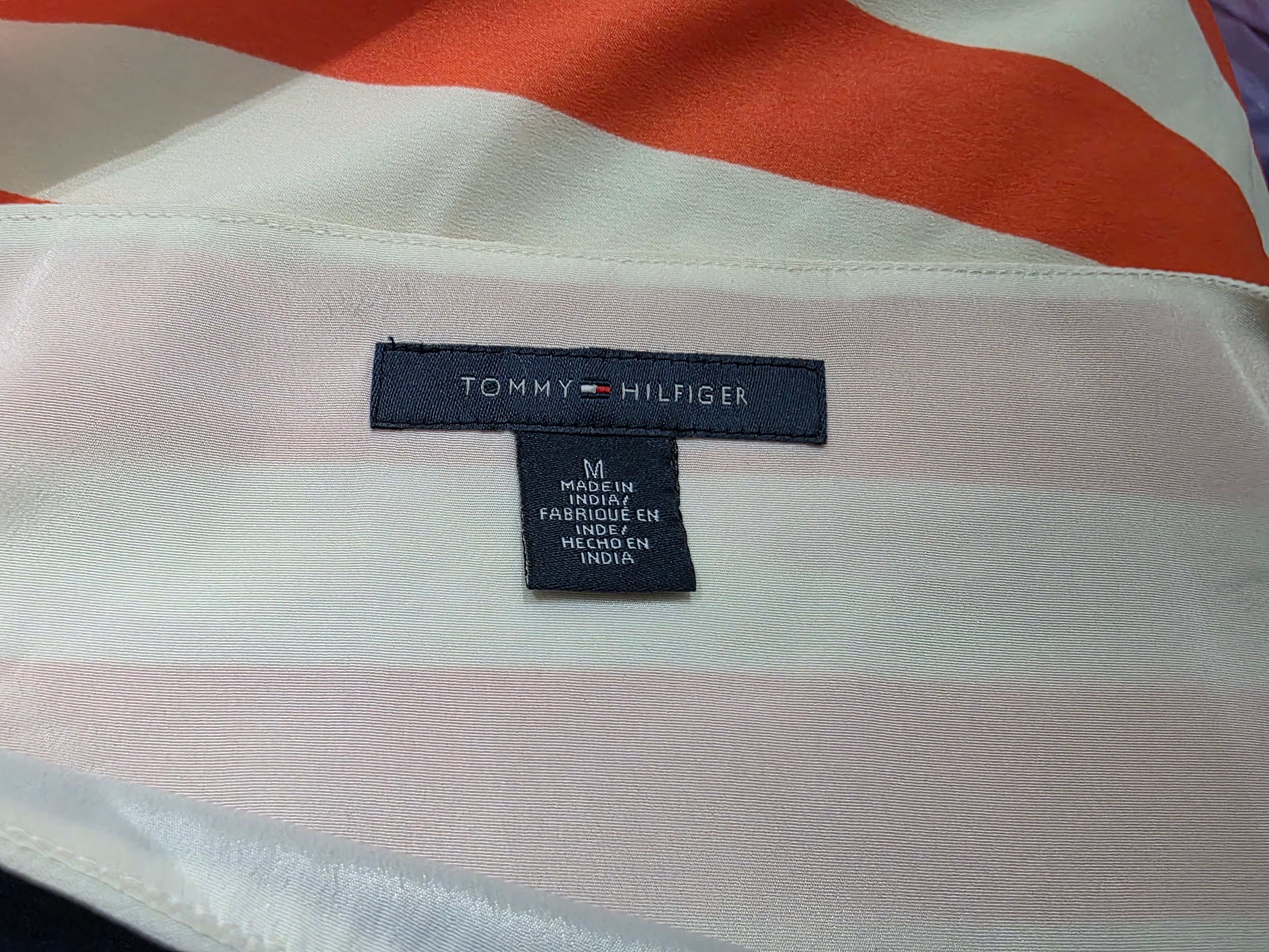 Vestido Tommy Hilfiger Mediana floreado manga corta