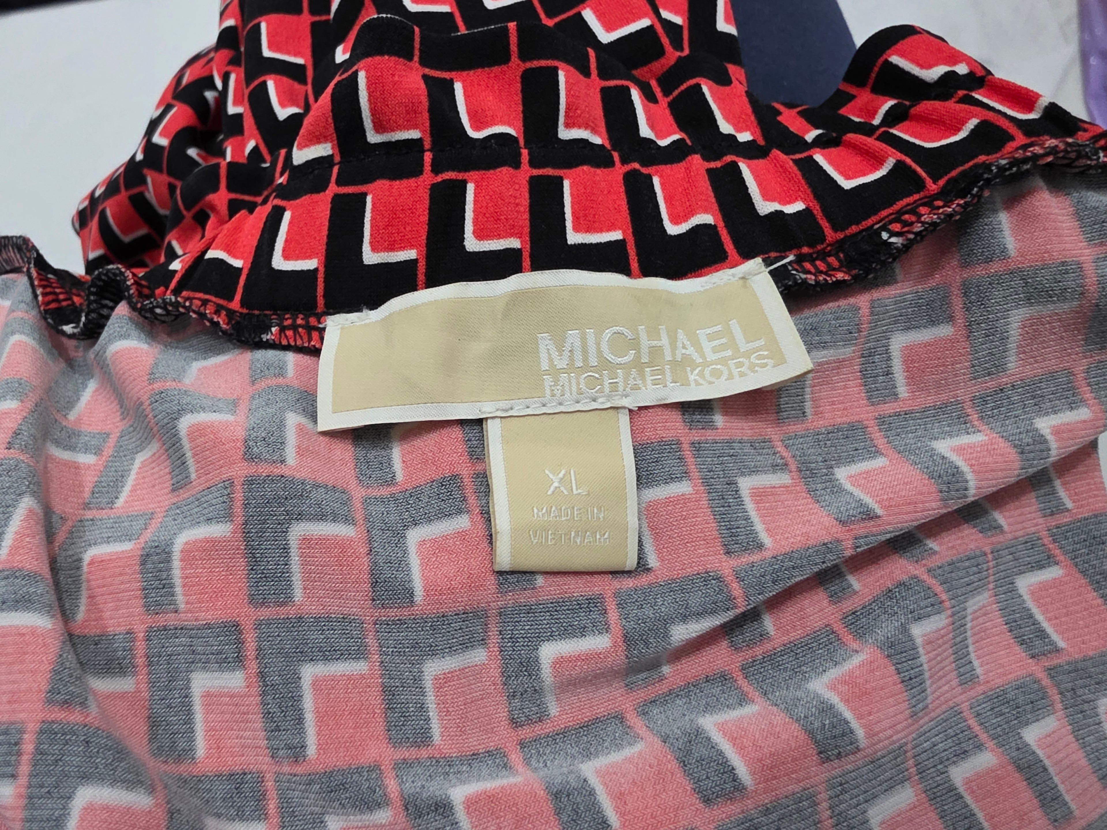 Blusa Michael Kors sin mangas negro/naranja cuadros con cordones