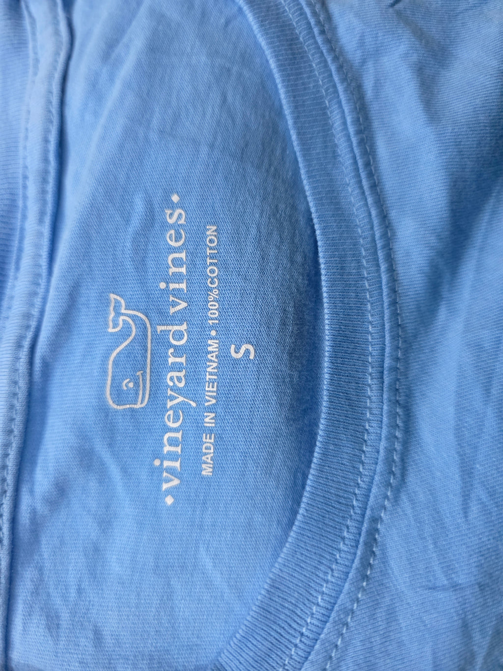 Playera Vineyard Vines azul celeste Chica de Mujer floreada