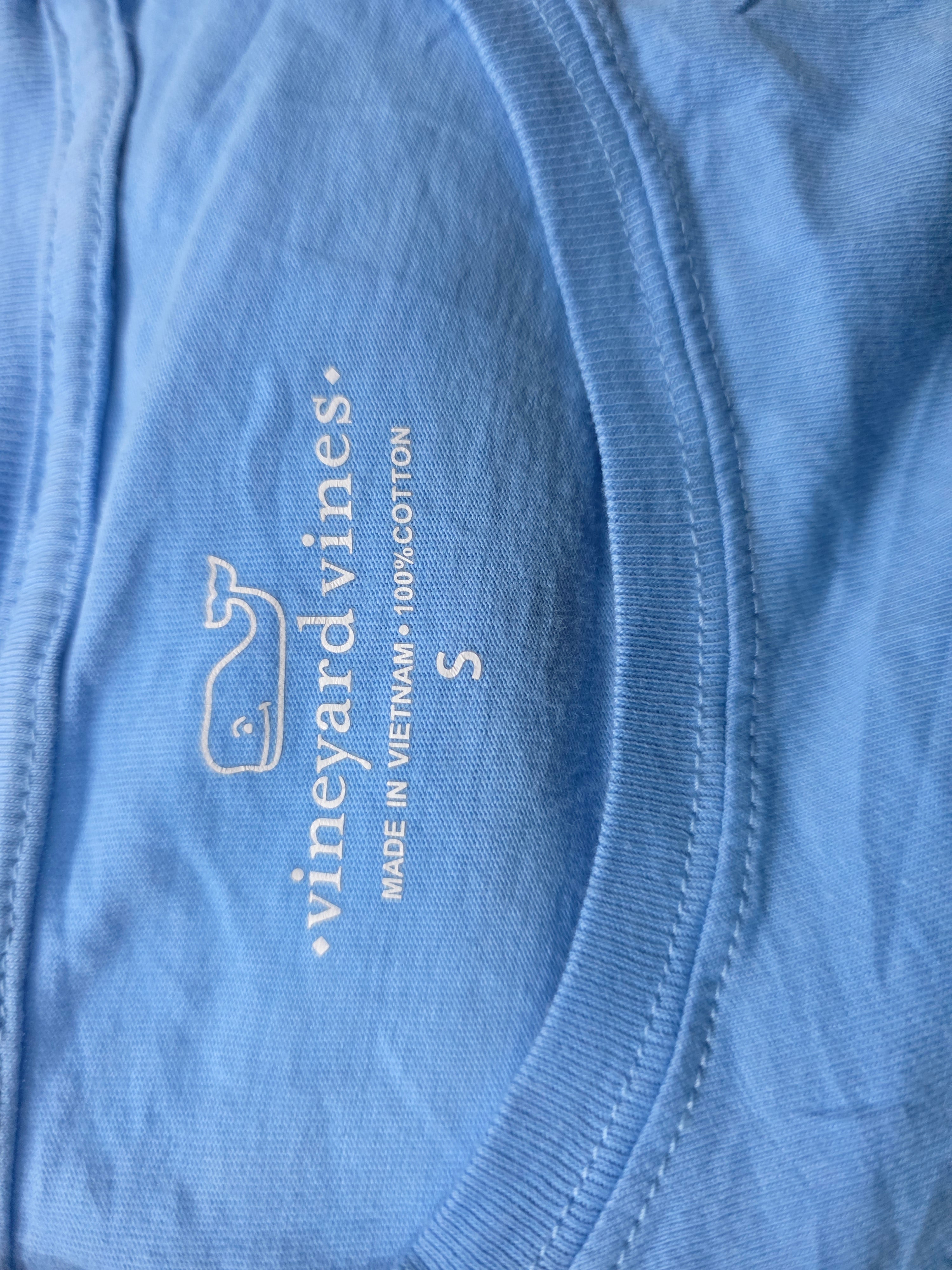 Playera Vineyard Vines azul celeste Chica de Mujer floreada
