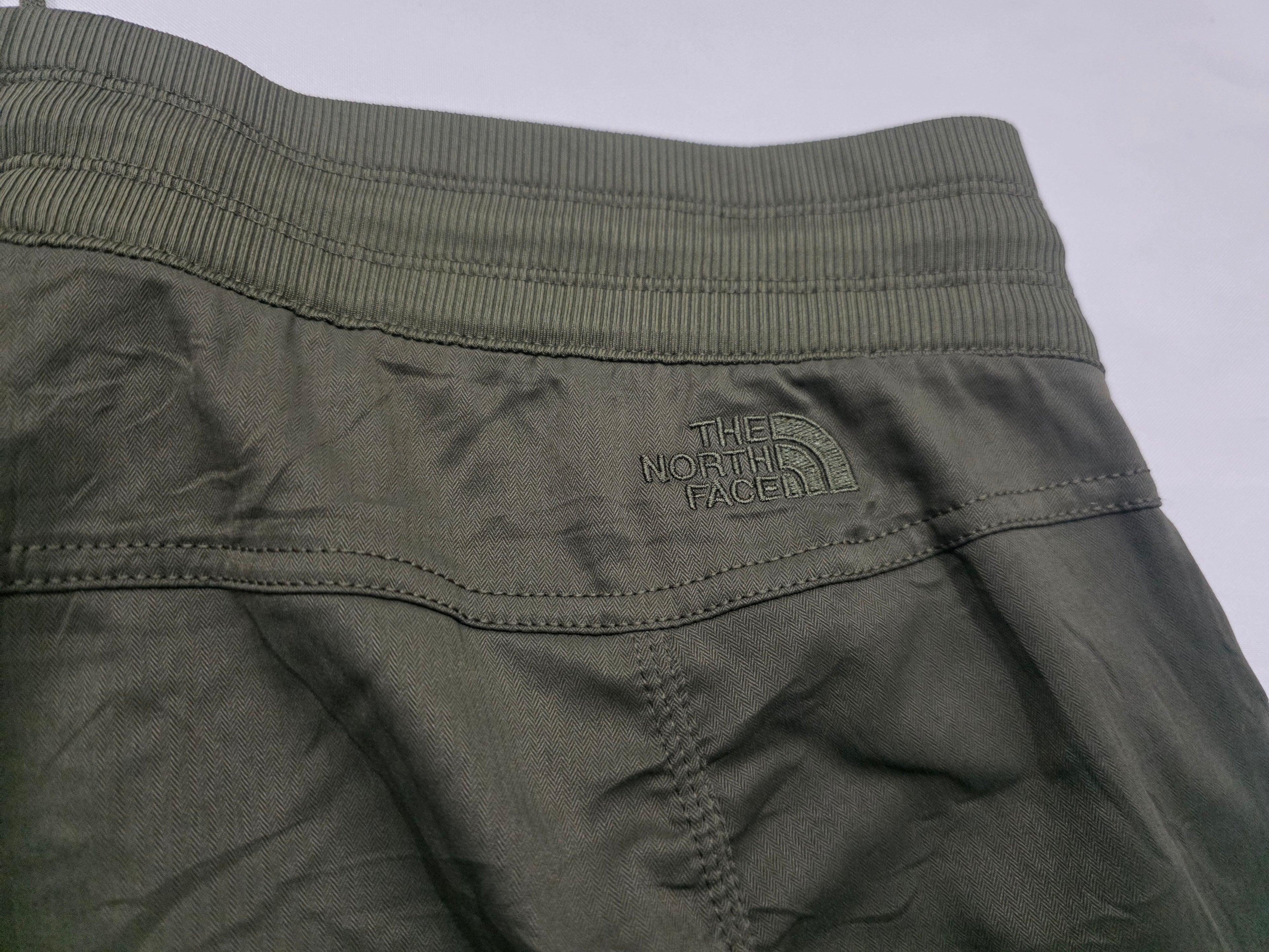 Pantalon corto The North Face color verde Extra Grande de Mujer