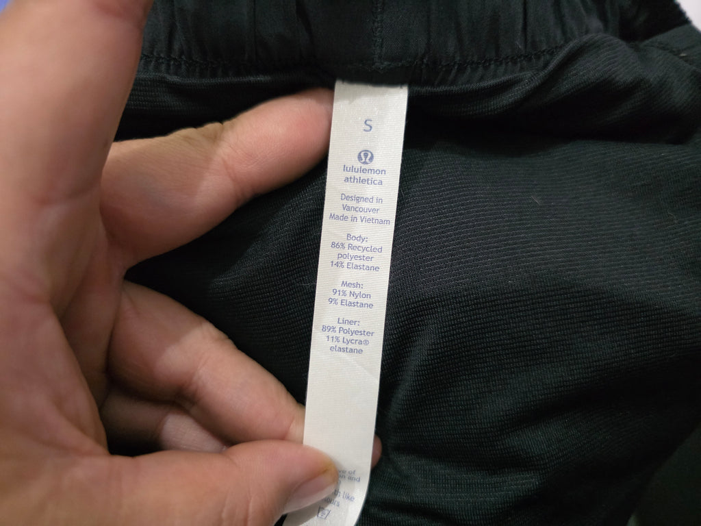 Short Lululemon de Mujer talla Chica color negro