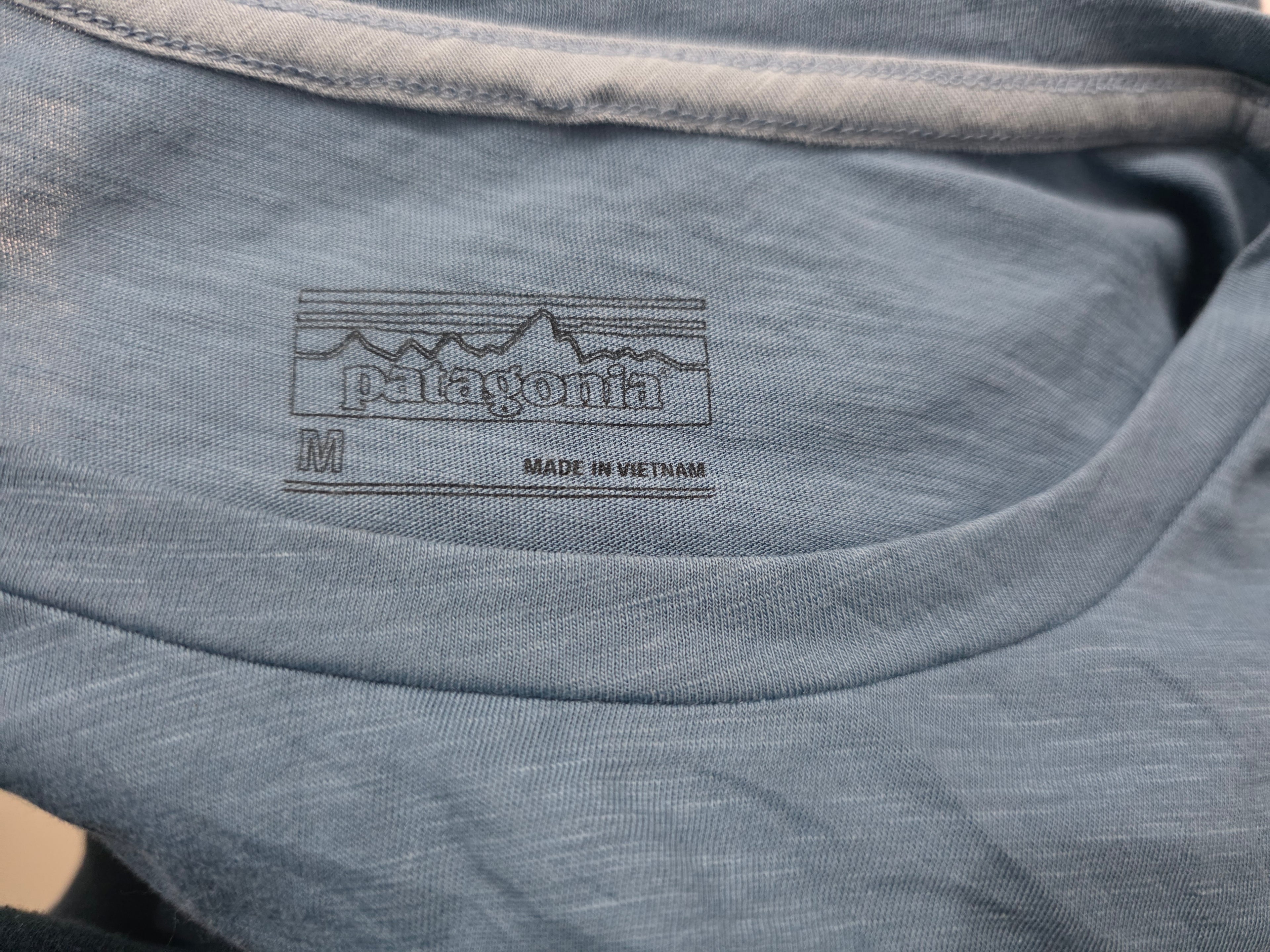 Playera Patagonia azul acero manga corta