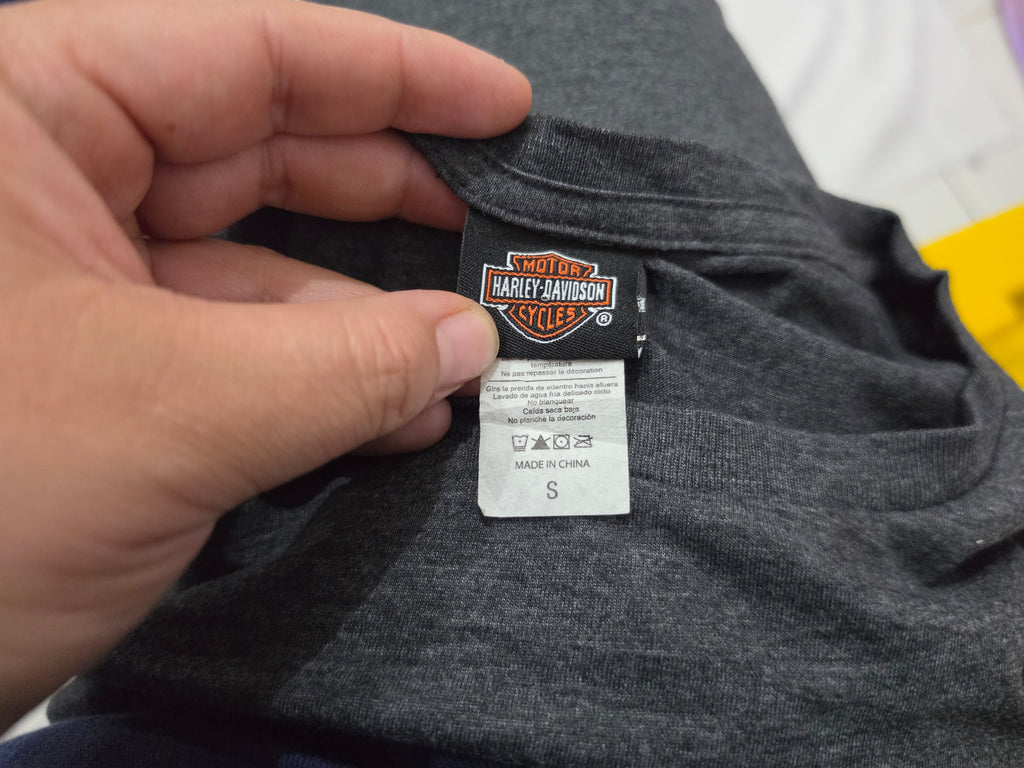 Playera Harley Davidson De Mujer Talla Chica Gris Oscuro