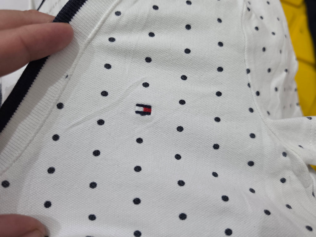 Playera Tommy Hilfiger Talla Xxs De Mujer Blanca Con Lunares
