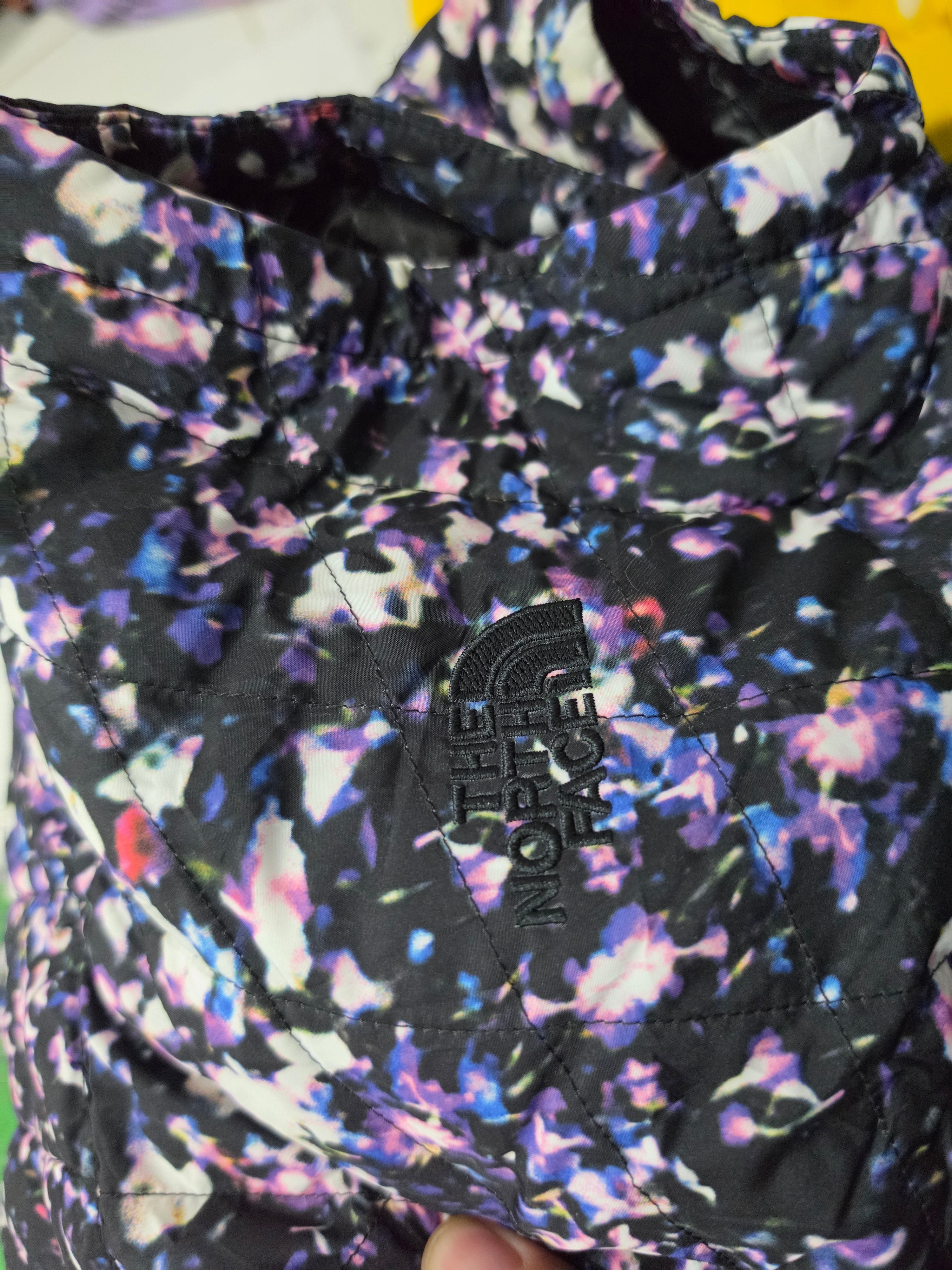 Chaleco The North Face Negro Floreado Mediano Mujer