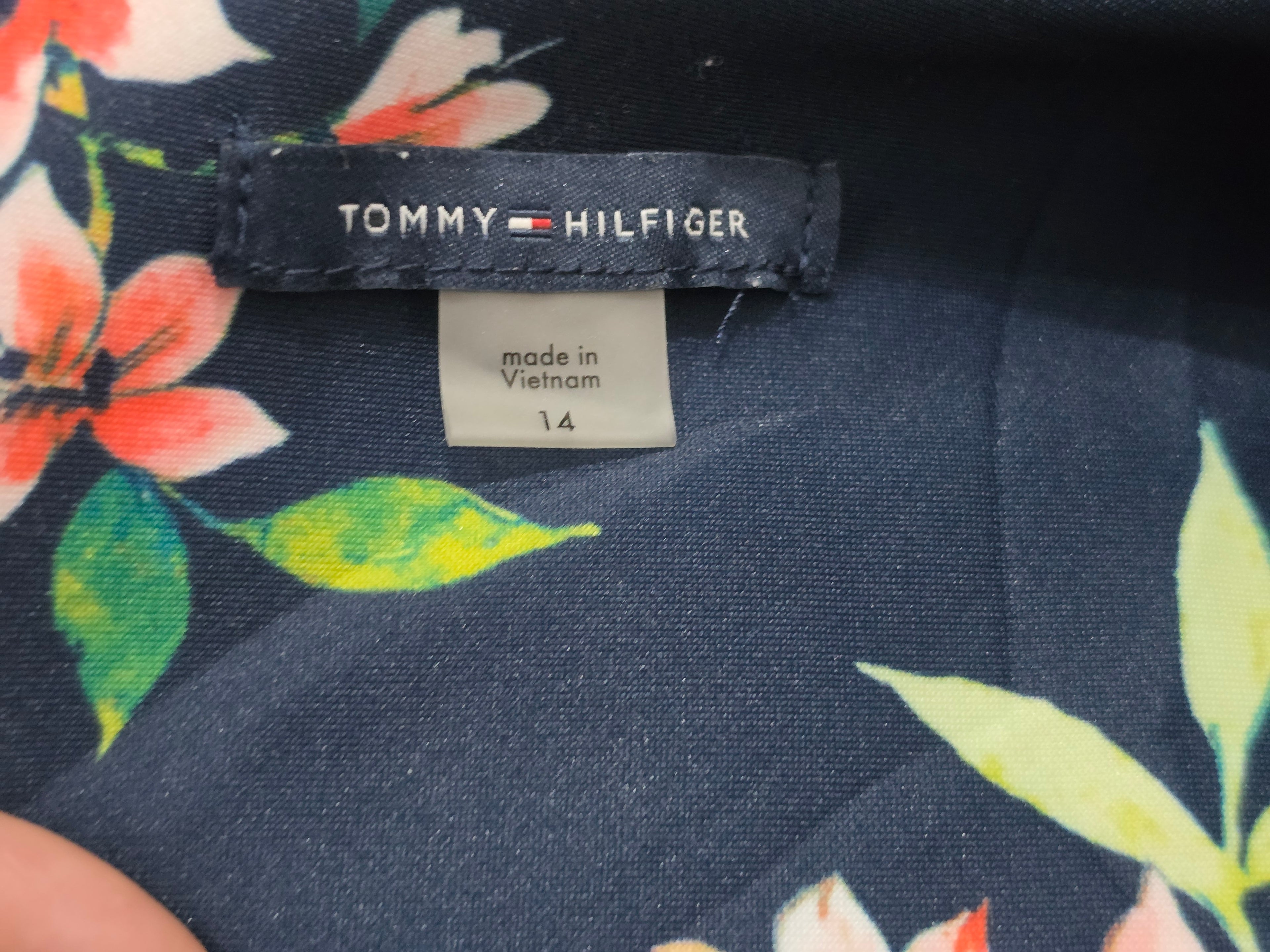 Vestido Tommy Hilfiger Azul Marino Floreada Sin Manga 14