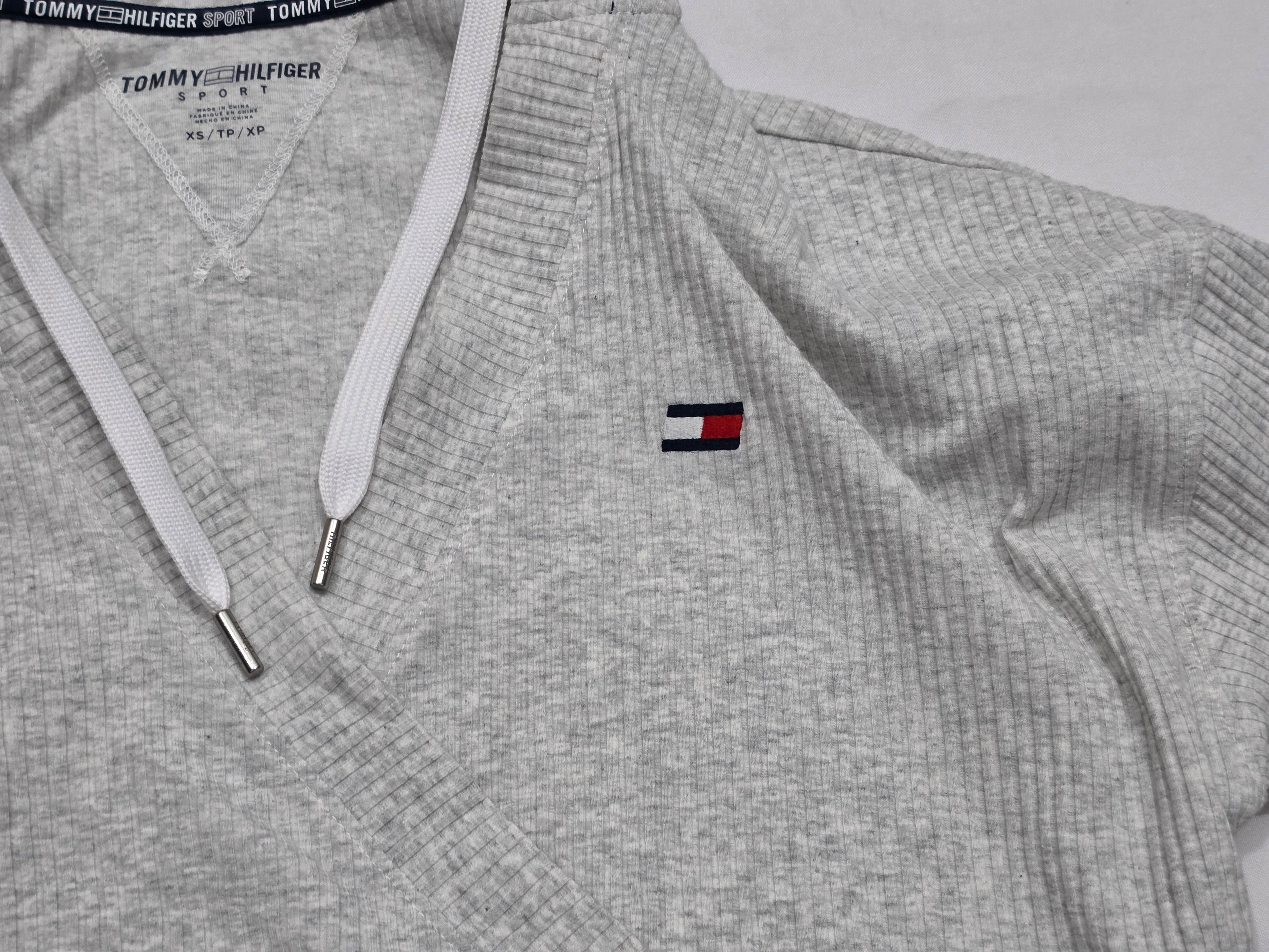 Sudadera Corta Tommy Hilfiger Mujer Extra Chica Gris Claro