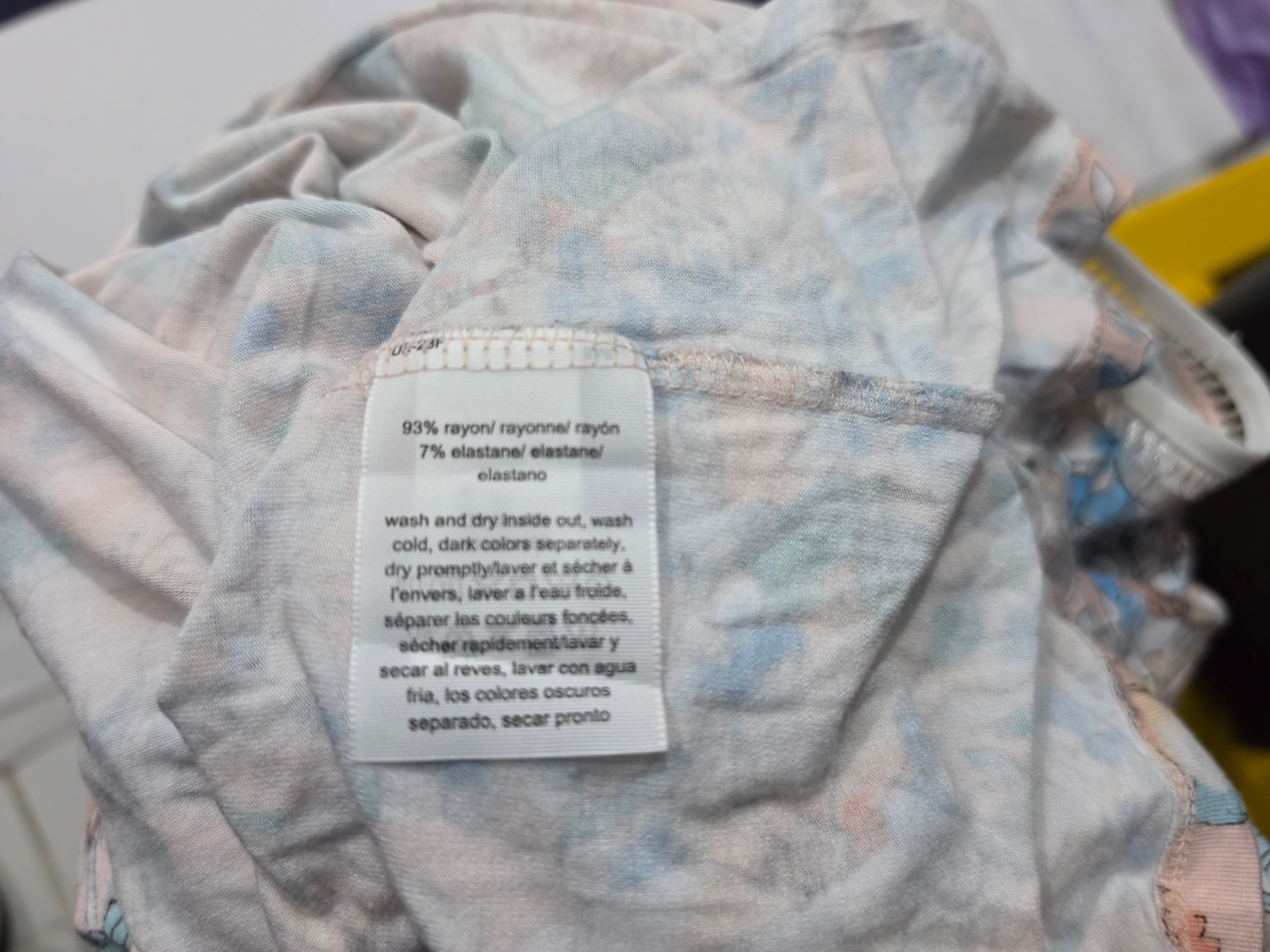 Playera Tommy Hilfiger Grande De Mujer Flores Pastel