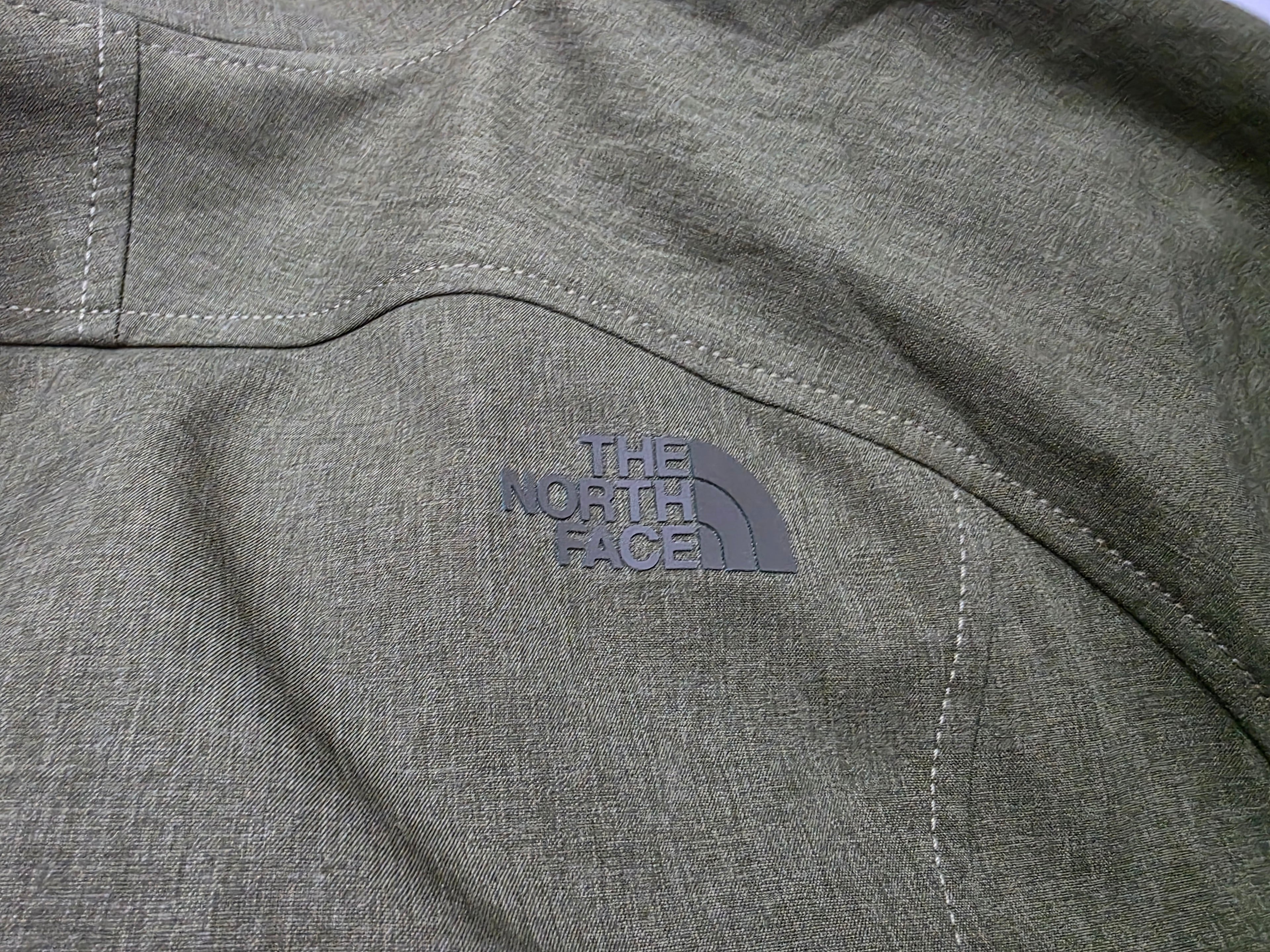 The North Face Chamarra Softshell Verde Olivo Mujer Xl