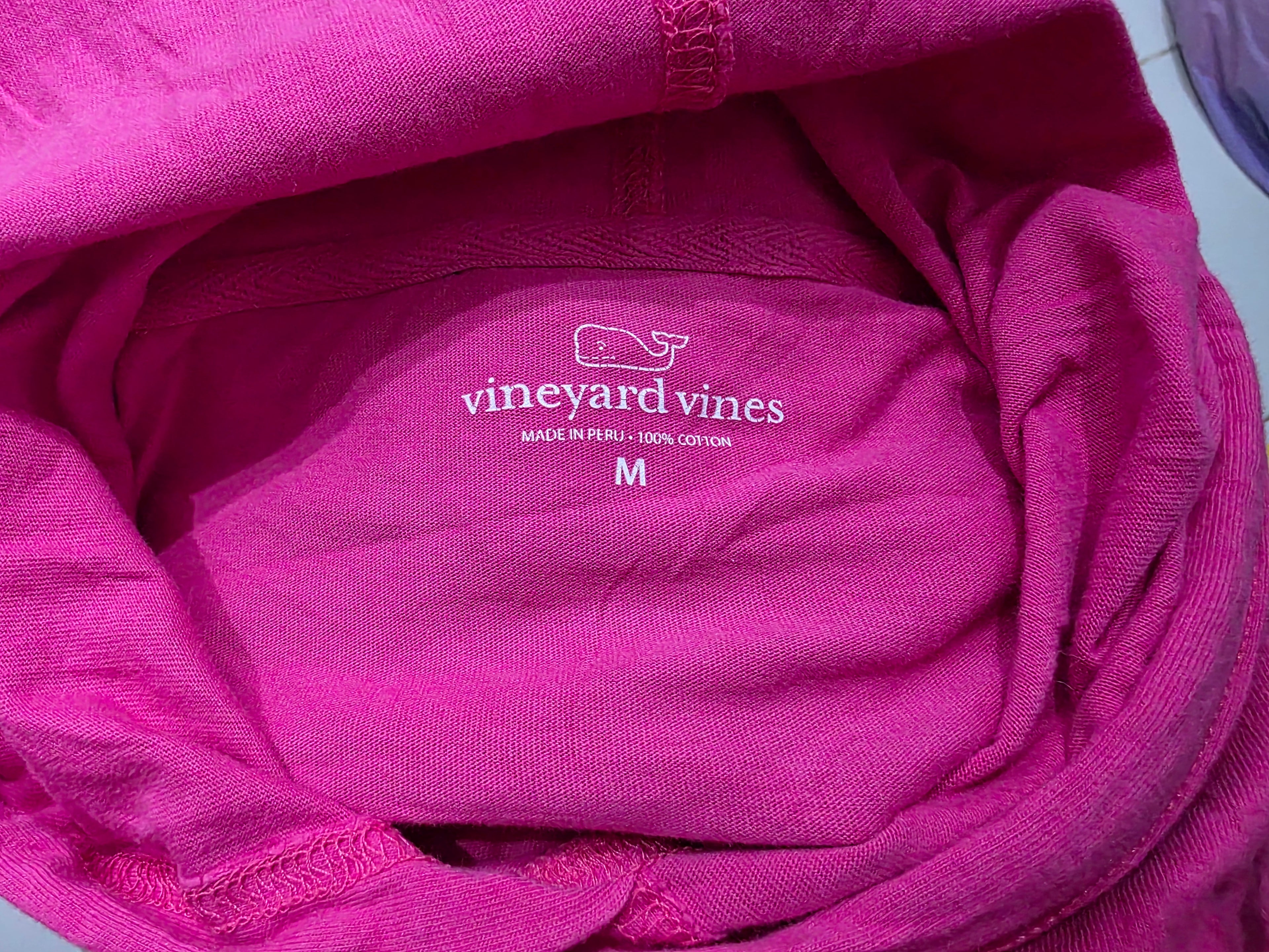 Playera Con Gorro Vineyard Vinesmujer Fucsia Ballena Naranja