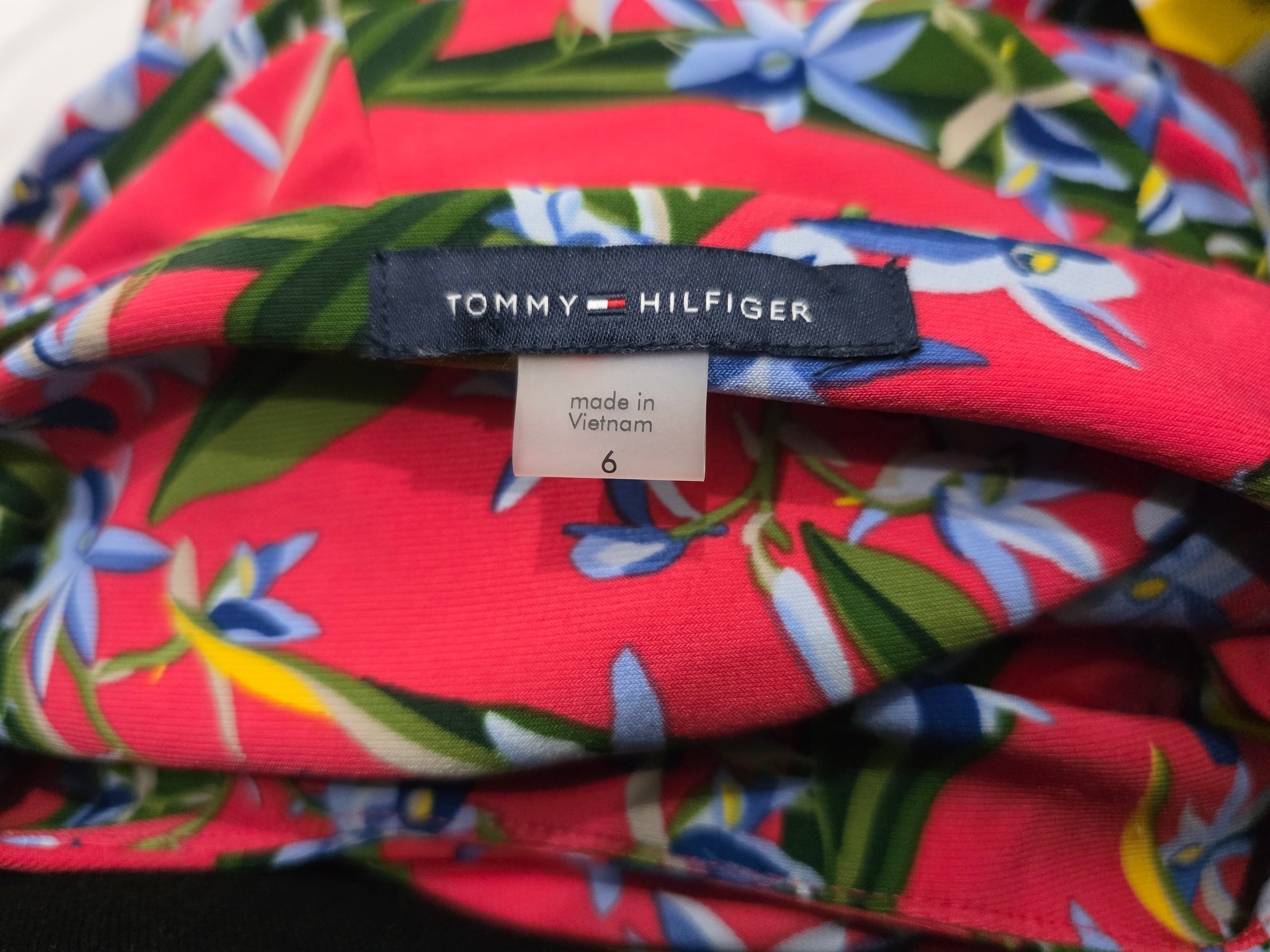Vestido Tommy Hilfiger Mujer Talla 4 Color Coral Con Flores