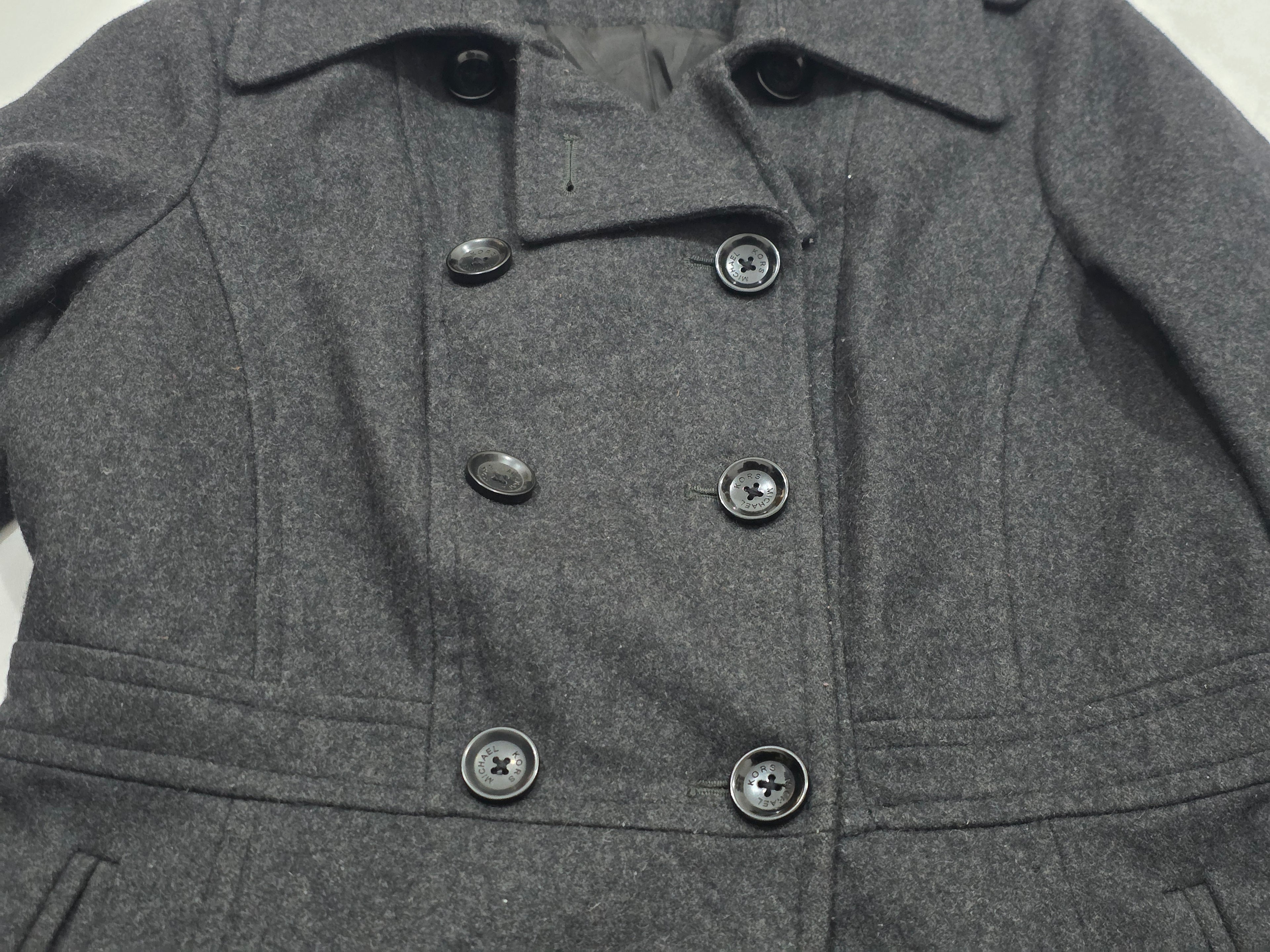 Abrigo Corto Michael Kors Color Gris Oscuro Talla Mediana