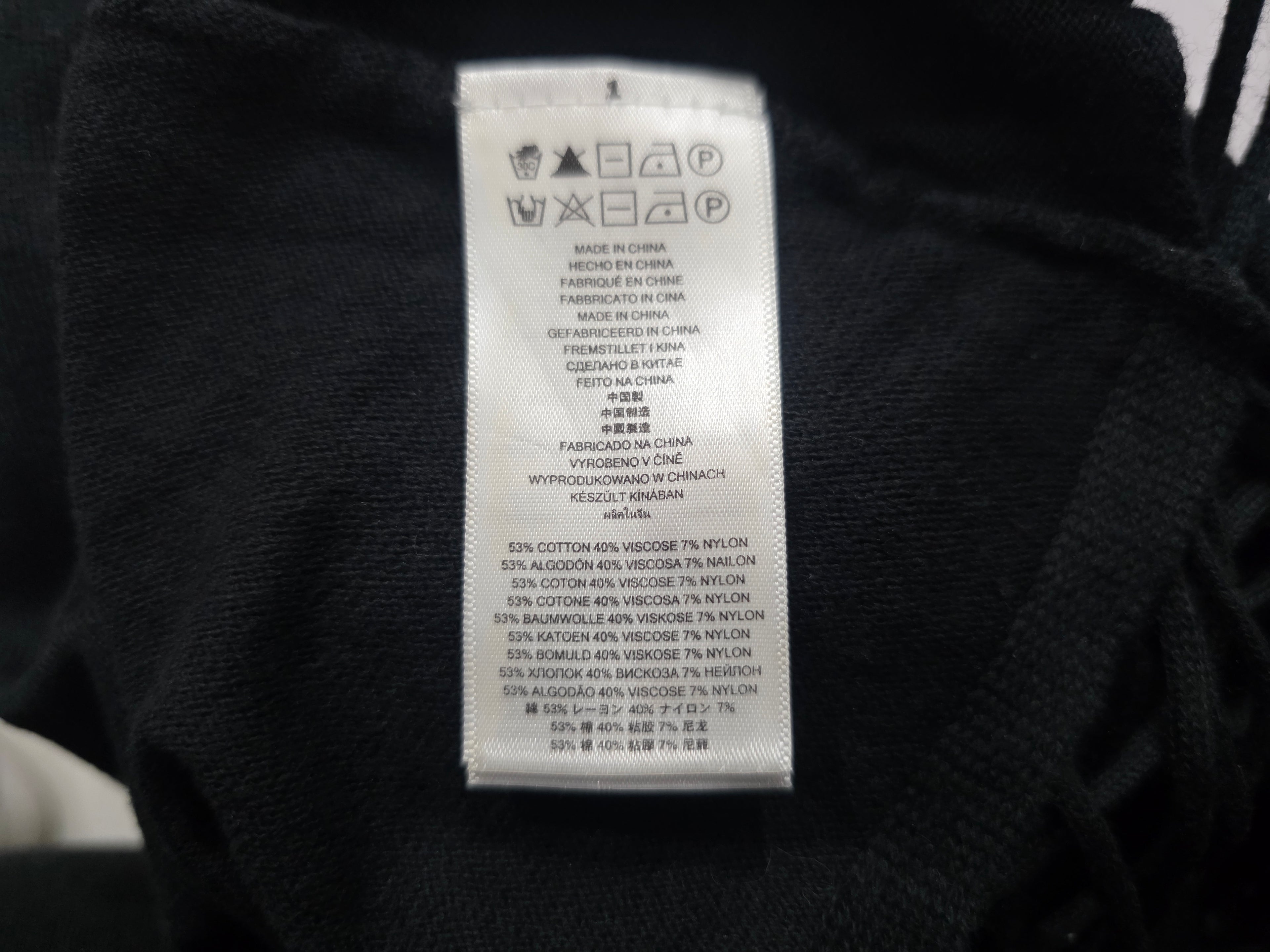 Poncho Michael Kors Con Flecos Color Negro Mujer Talla L/xl