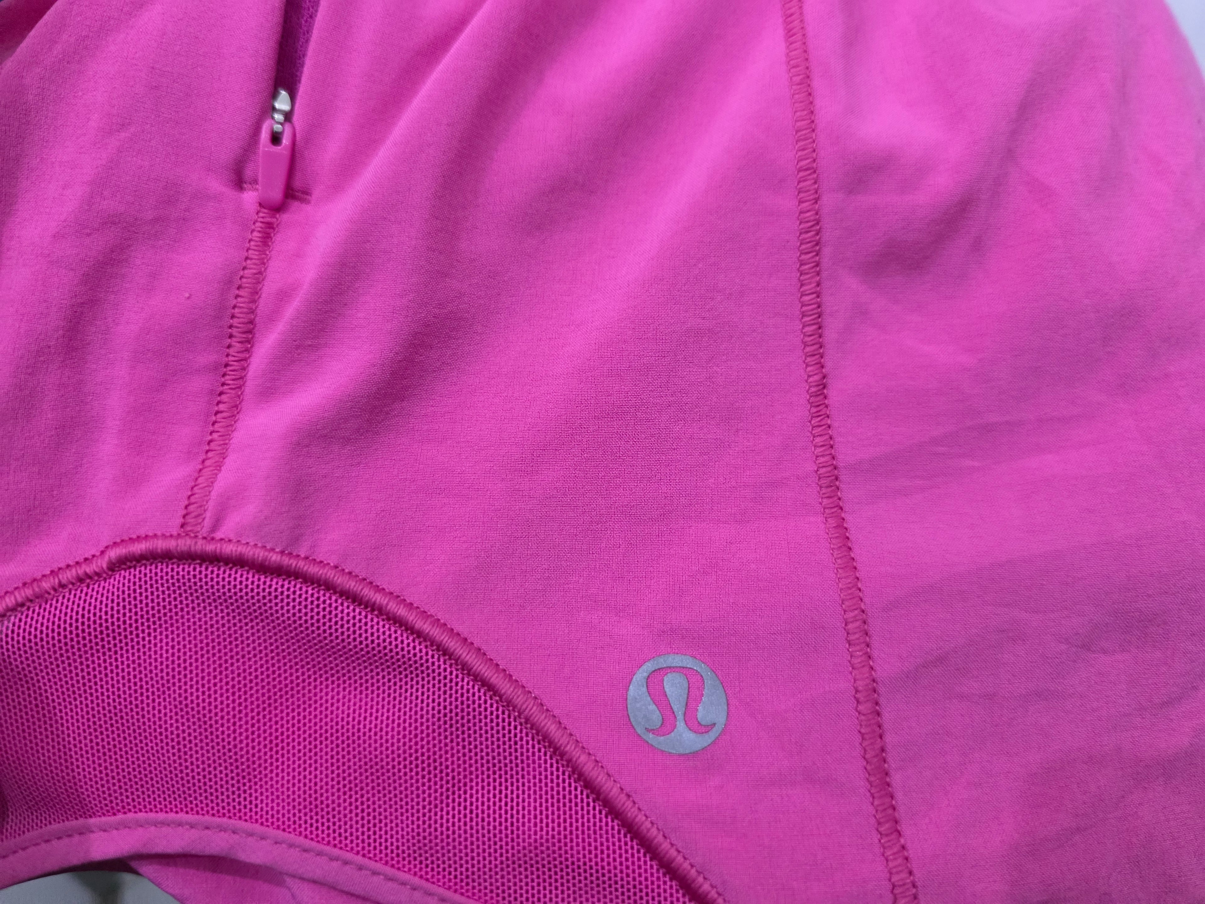 Short Lululemon De Mujer Talla 4 Color Rosa Chicle