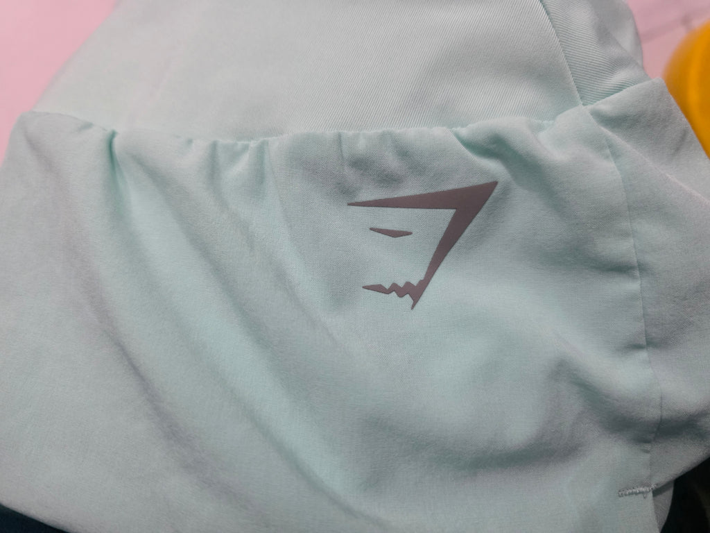 Short Gymshark De Mujer Extra Chica Color Menta