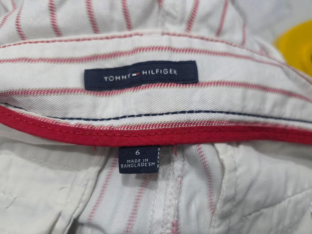Short Tommy Hilfiger Mujer Talla 6 Color Blanco Con Lineas
