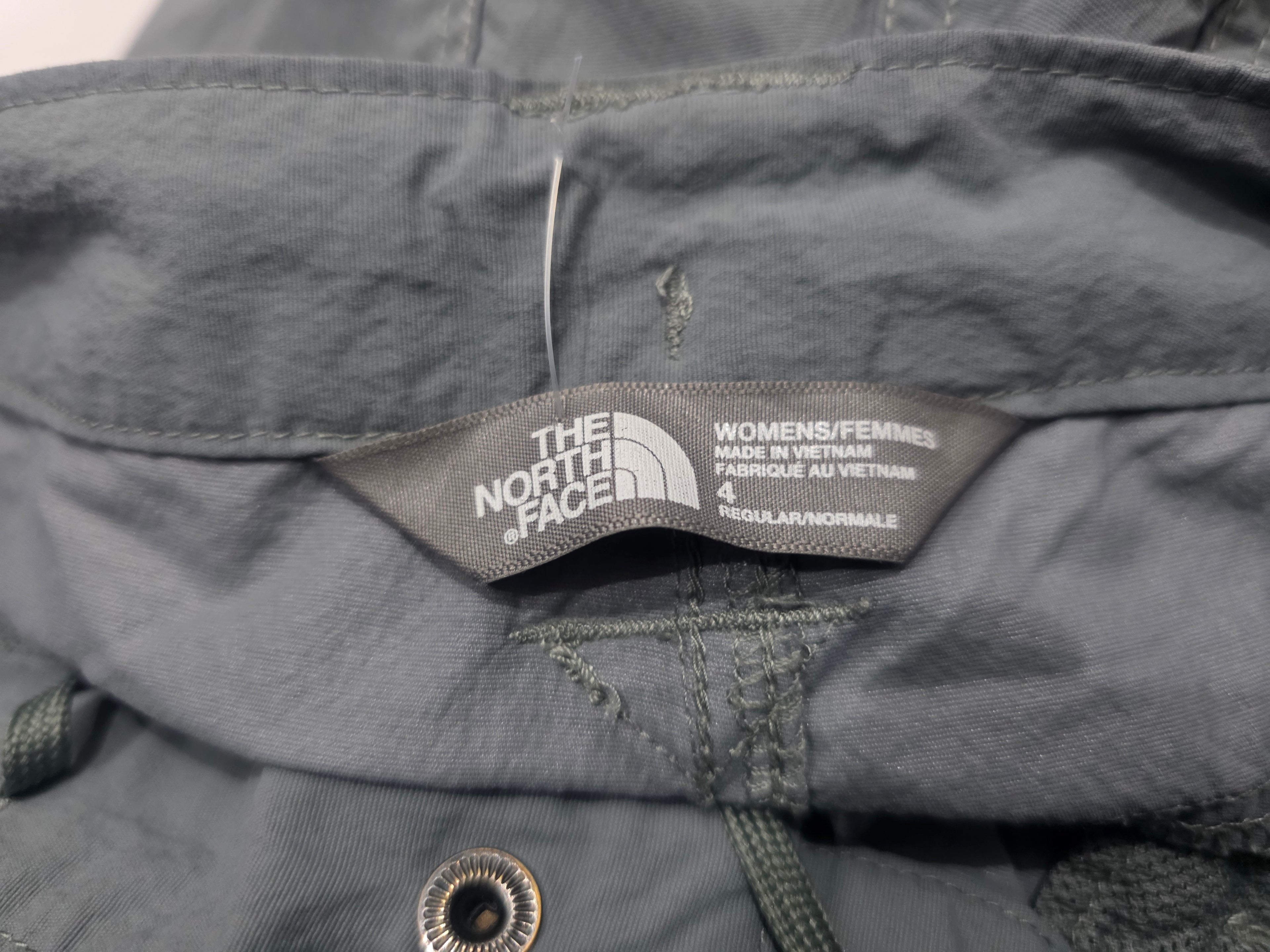 Short The North Face Color Gris De Mujer Talla 4