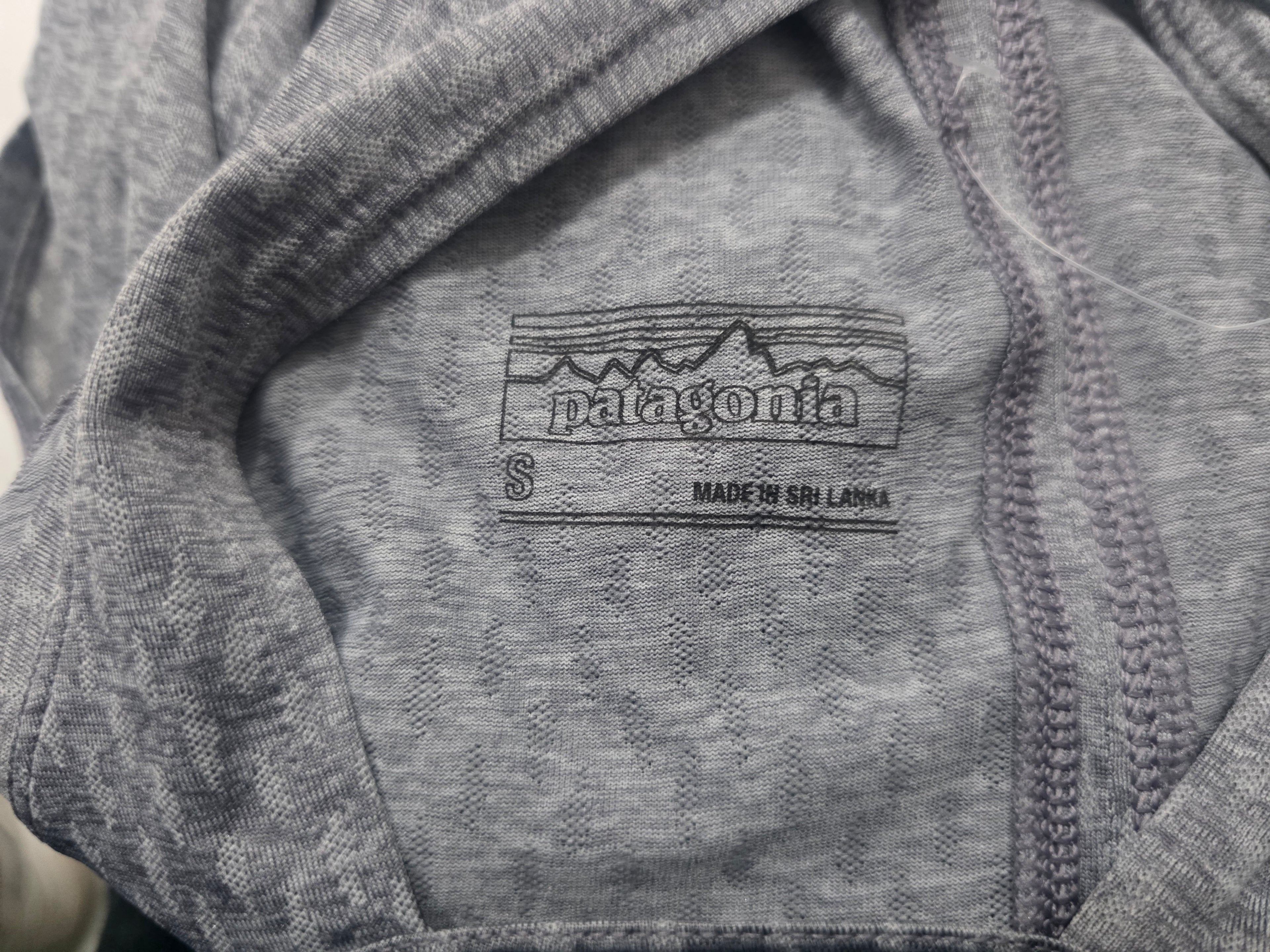 Playera Sin Mangas Patagonia Mujer Talla Chica Color Gris