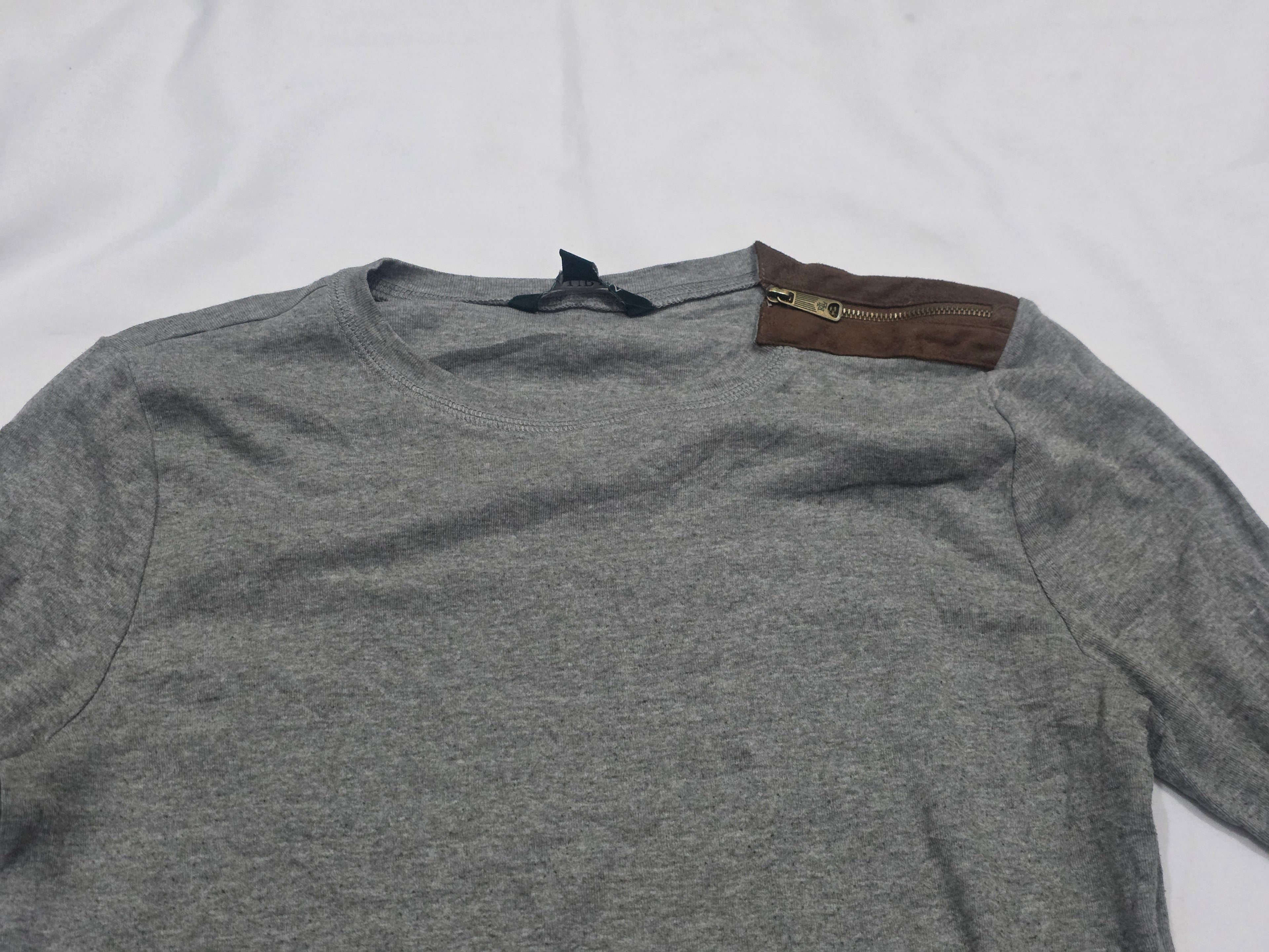 Playera Ralph Lauren De Mujer Gris Con Coderas Café Grande