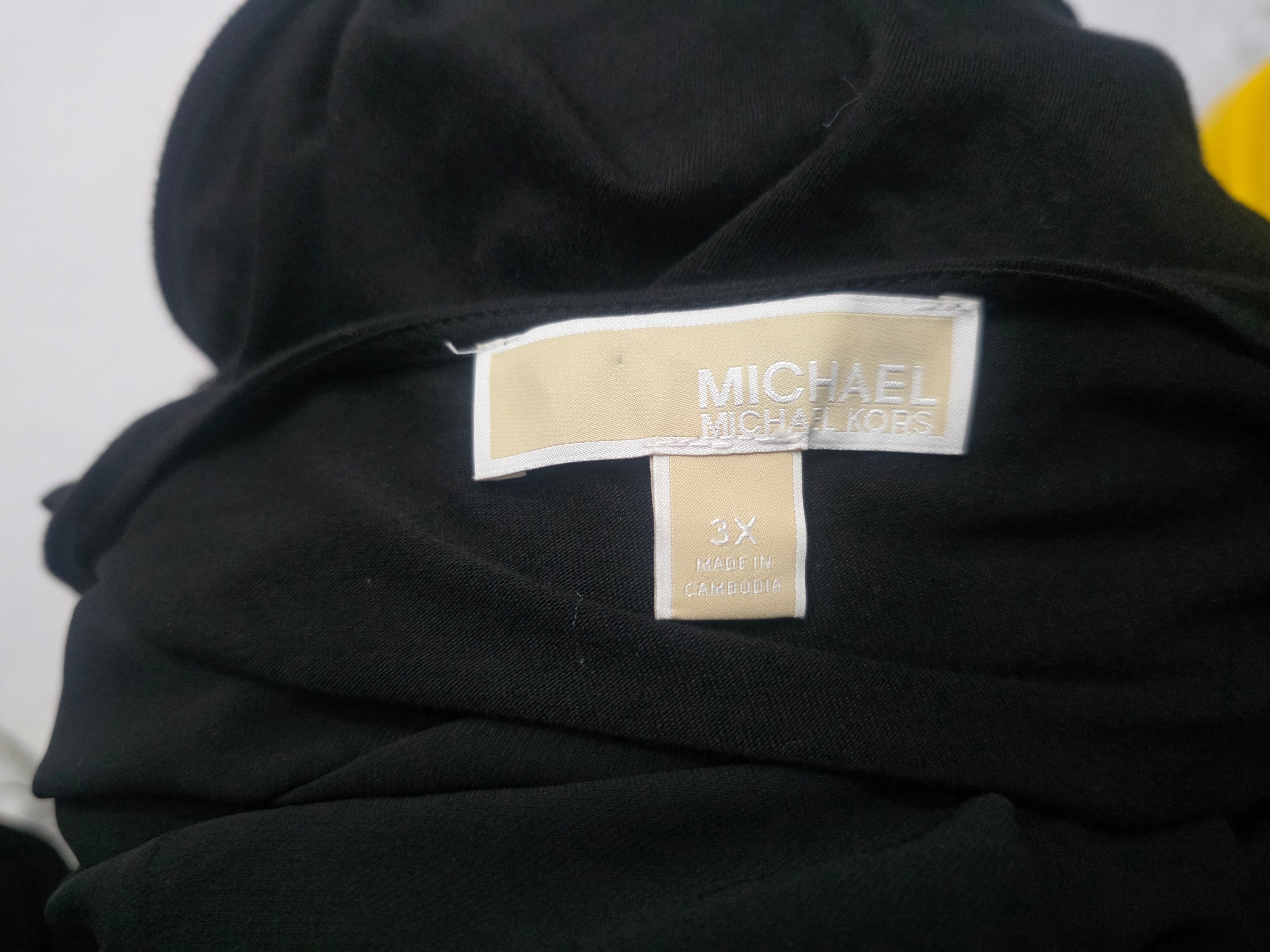Blusa Michael Kors De Mujer Talla 3x Sin Mangas Color Negro