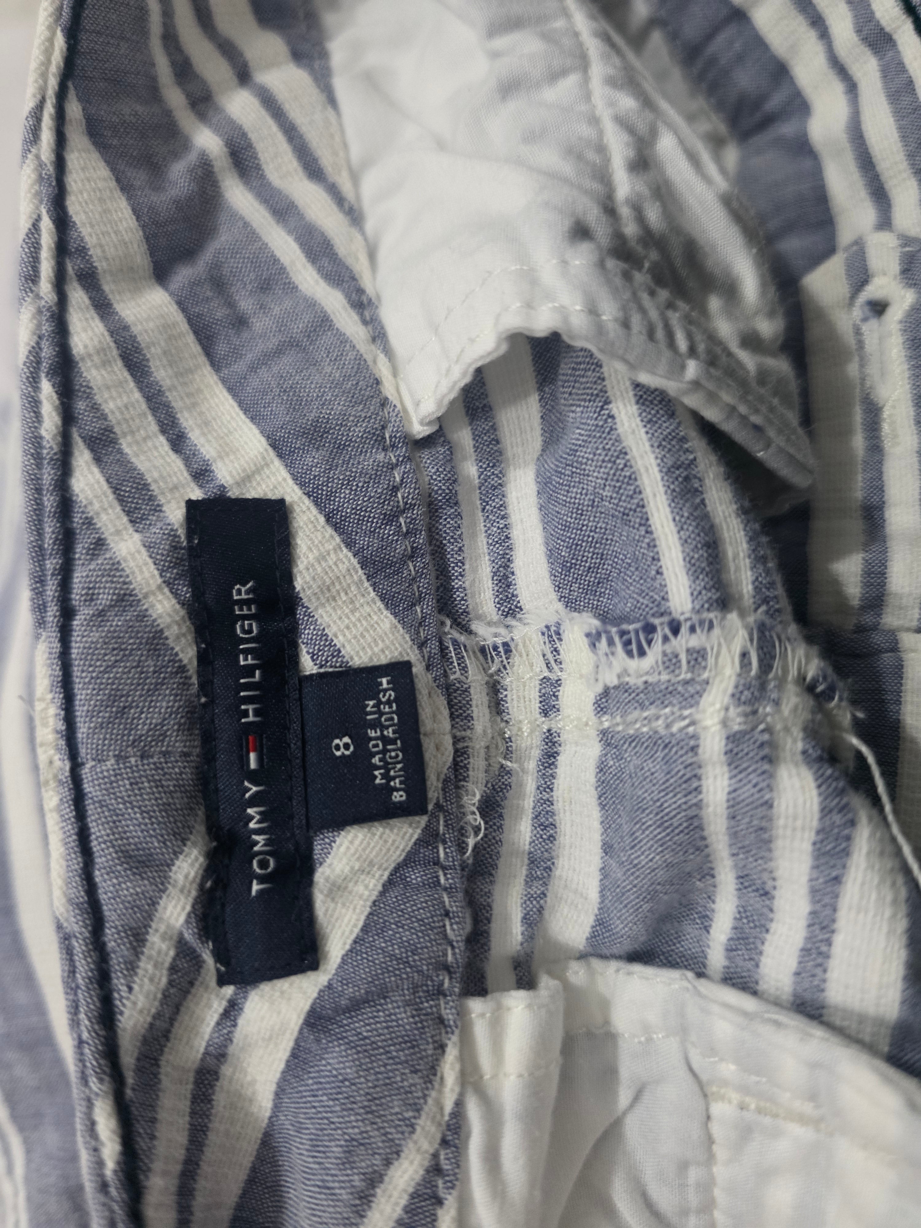 Short Tommy Hilfiger De Mujer Talla 8 Azul Con Lineas